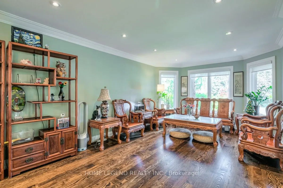 107 Arnold Avenue