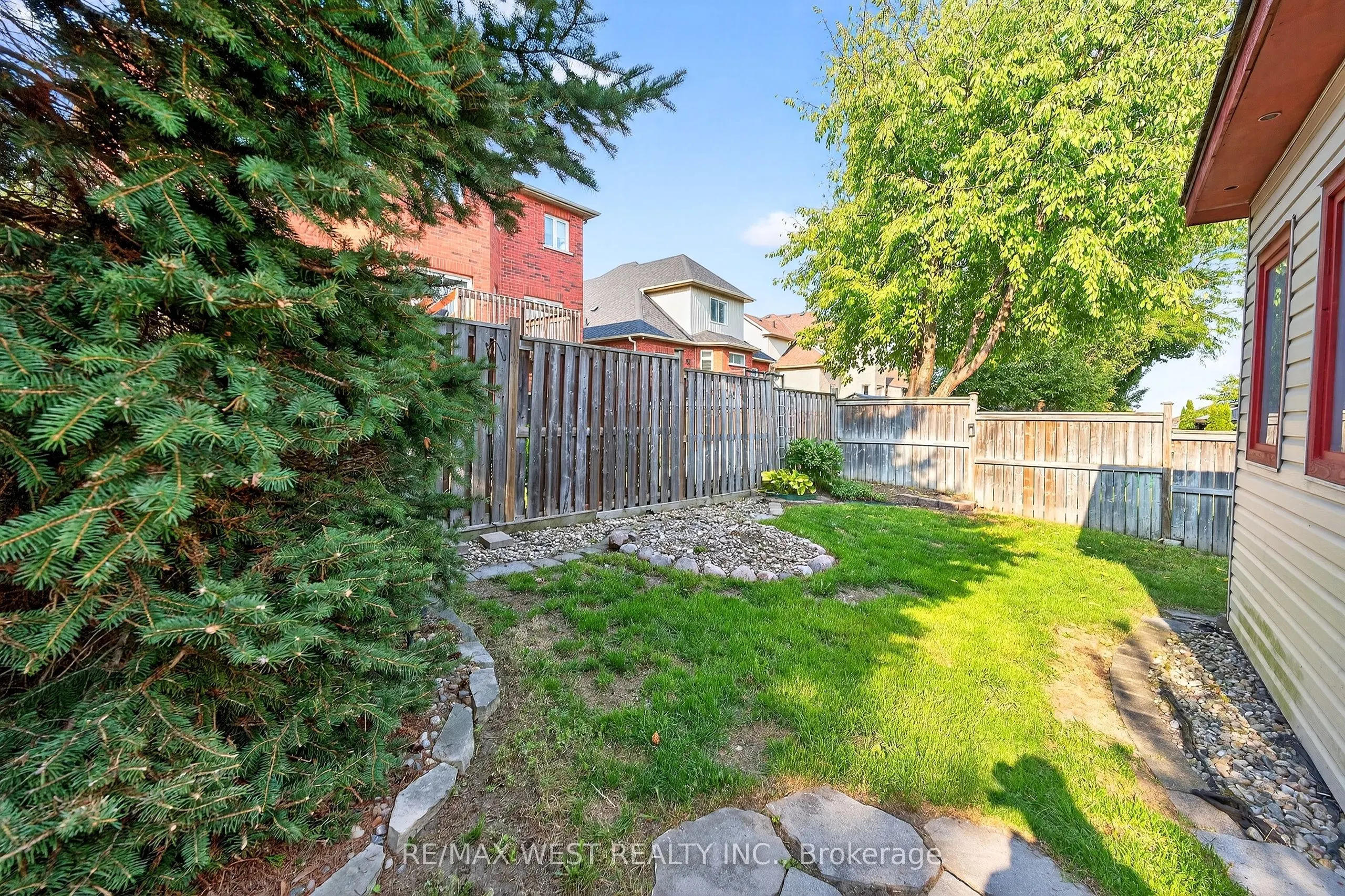 26 Highland Terrace