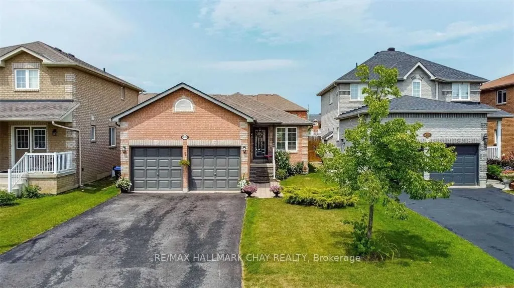 2123 Osbond Road, #Main