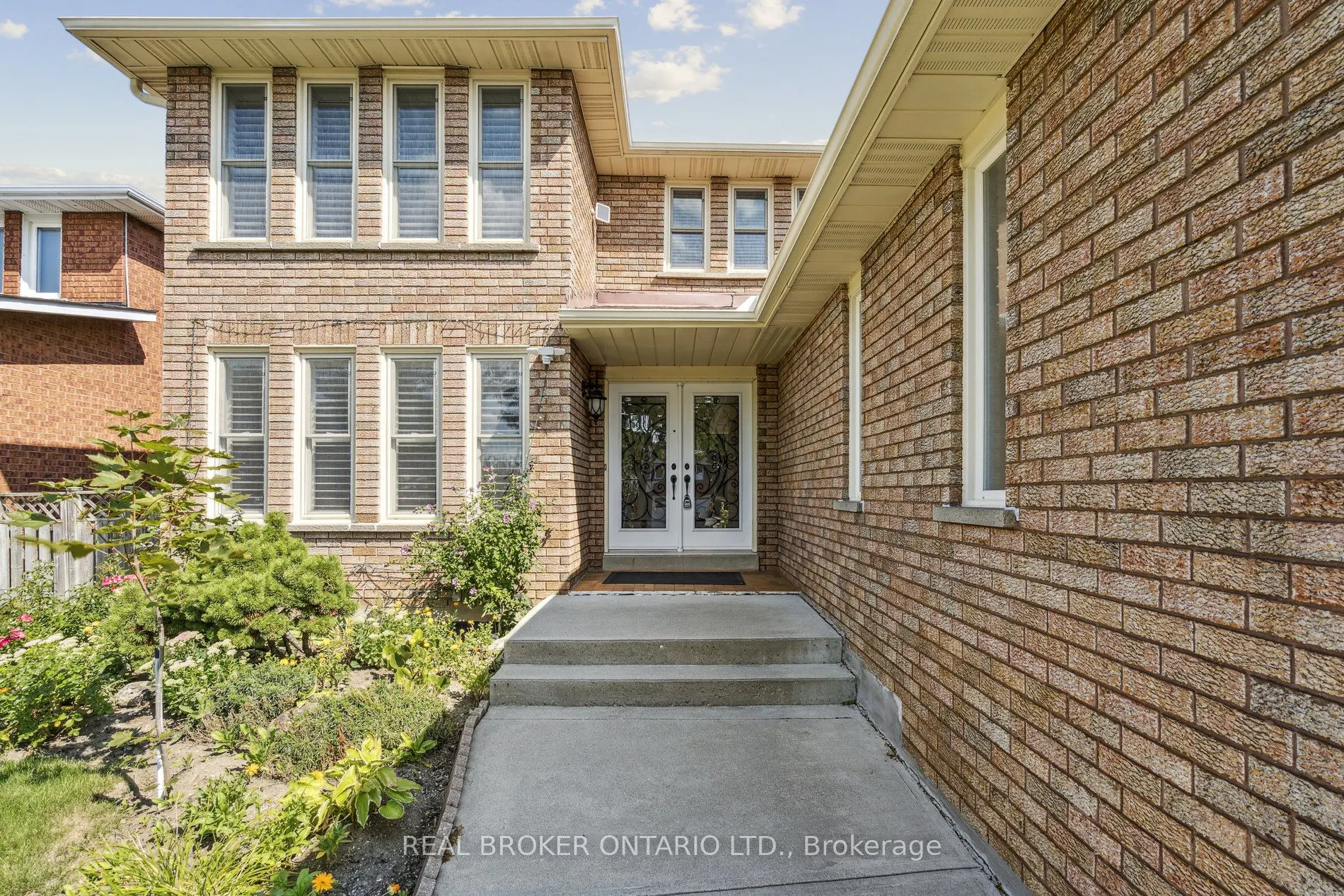 435 Aberdeen Avenue