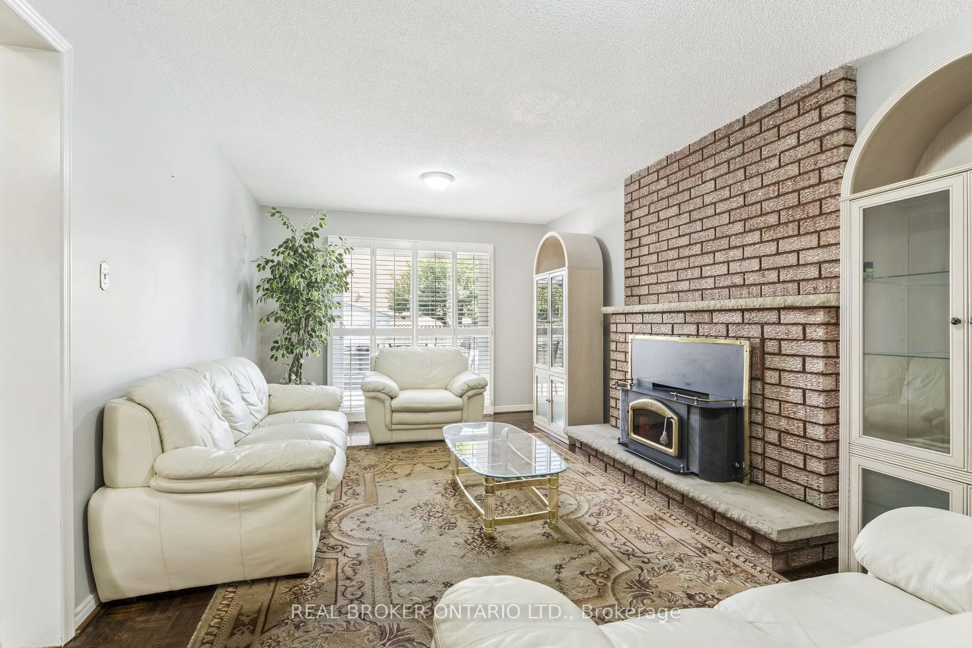 435 Aberdeen Avenue