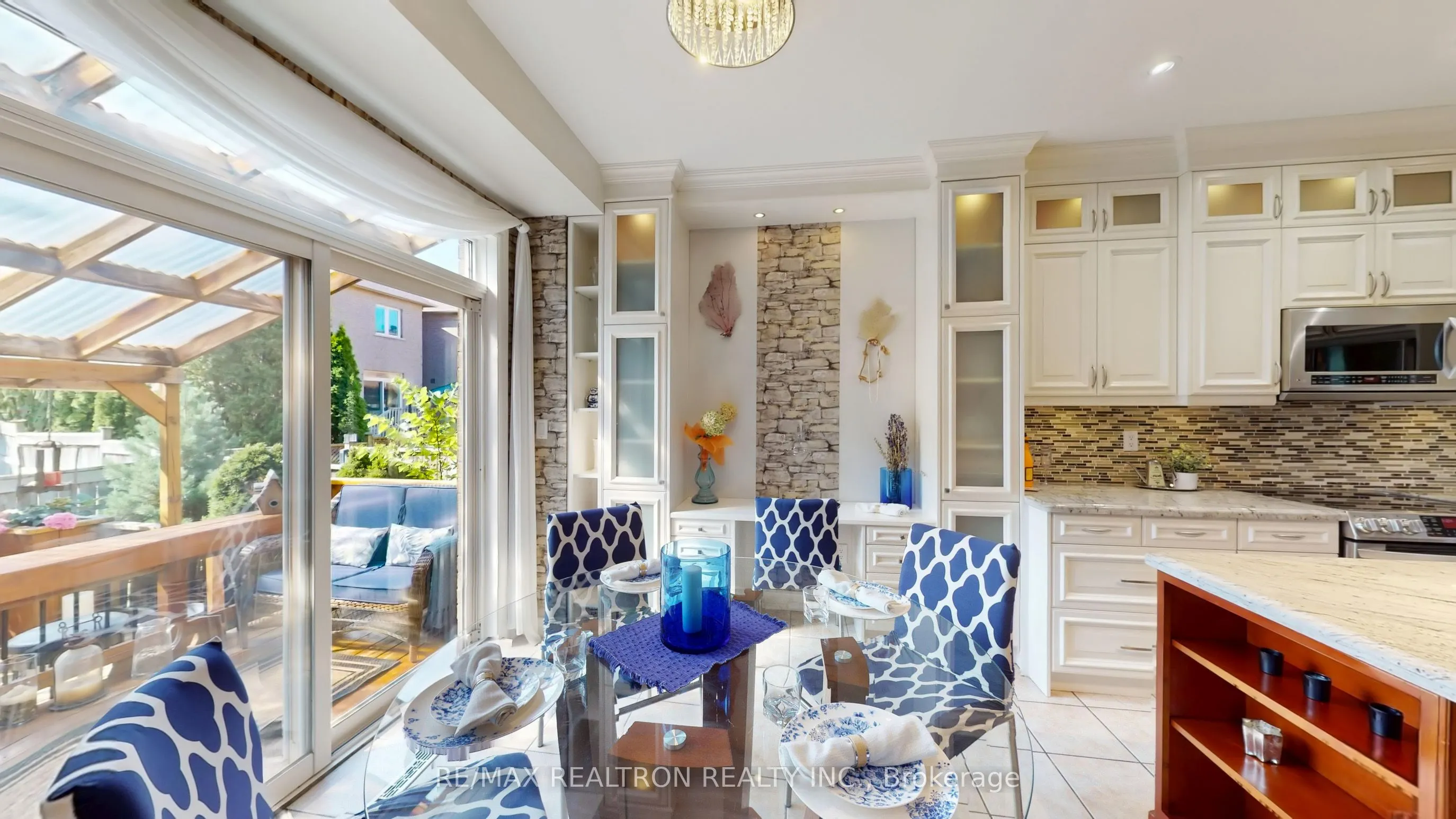 85 Longwood Avenue