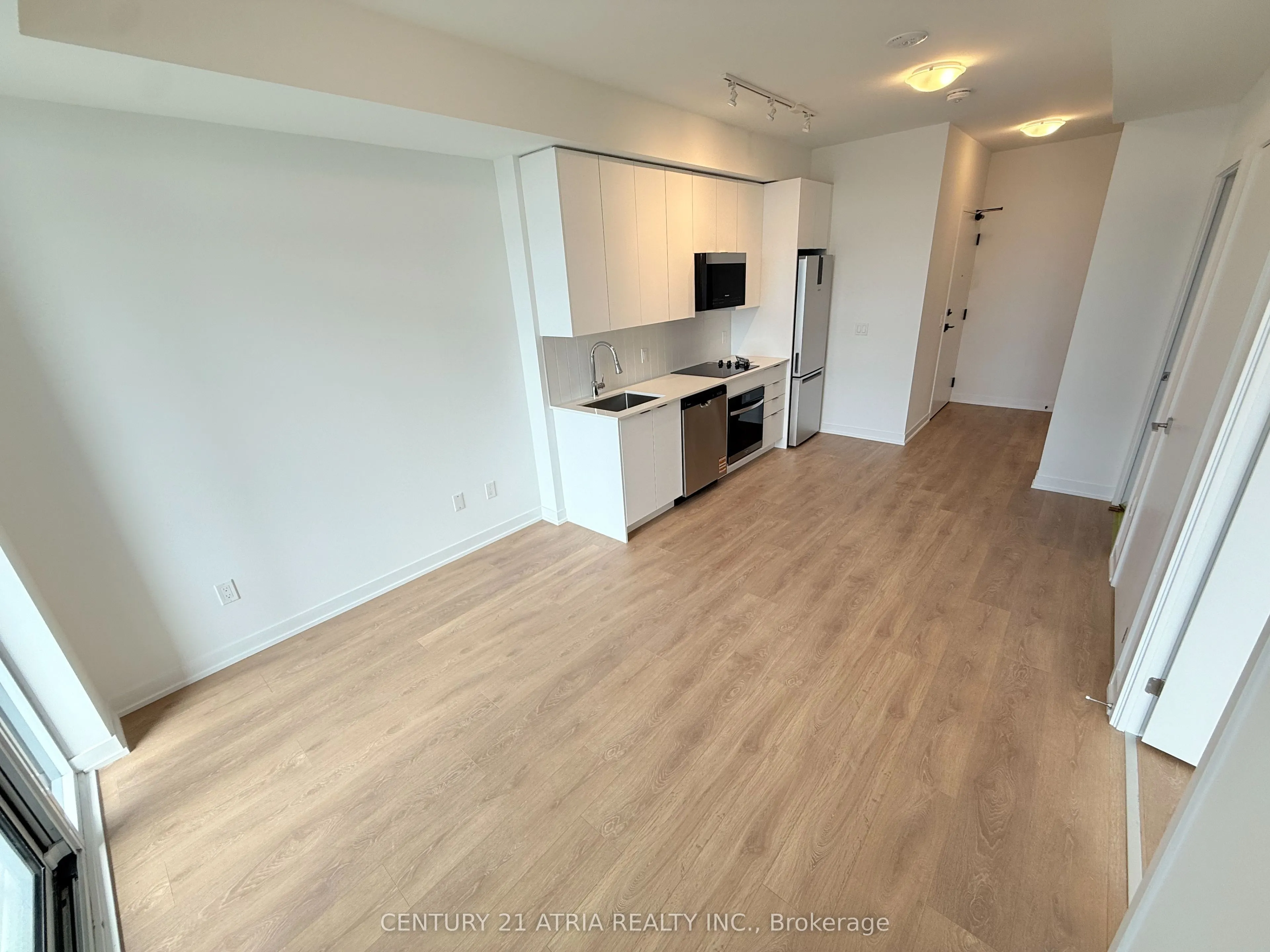10 Abeja Street N, #2608
