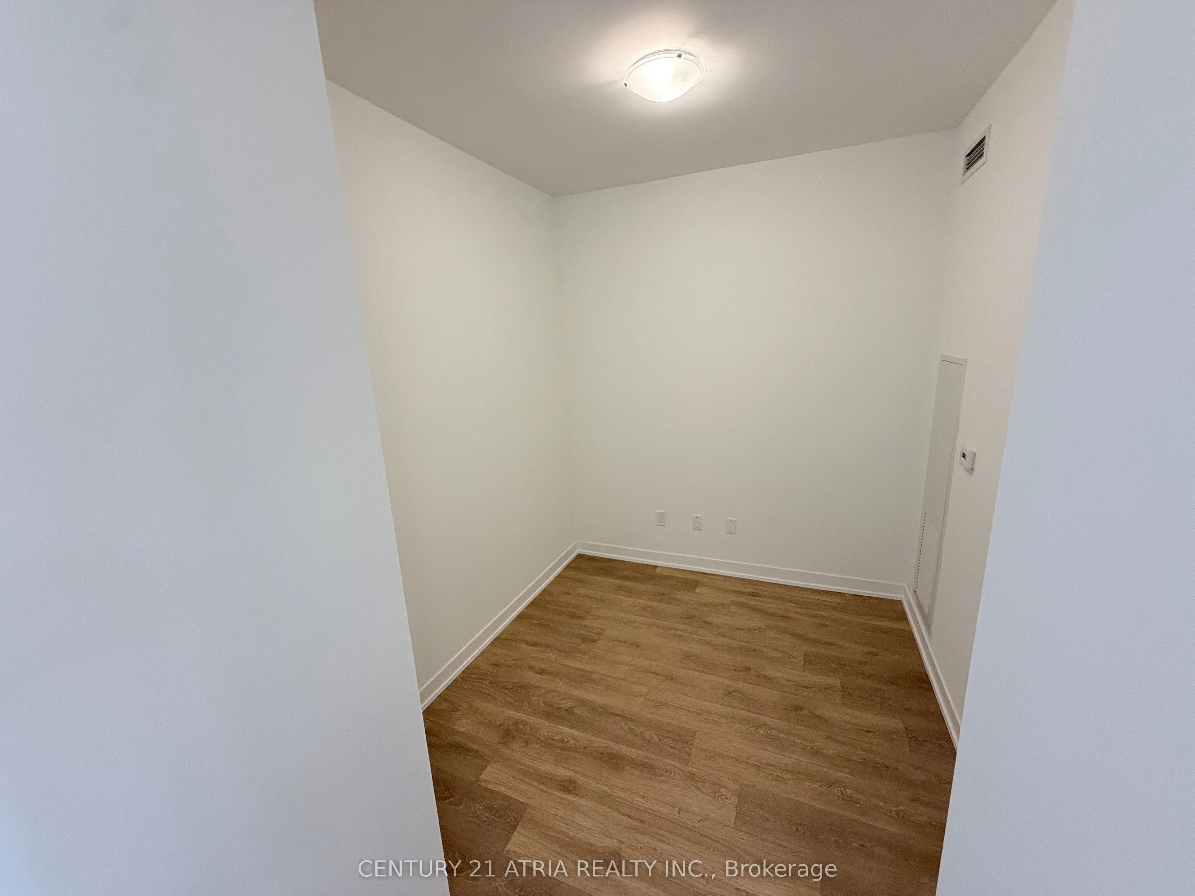 10 Abeja Street N, #2608