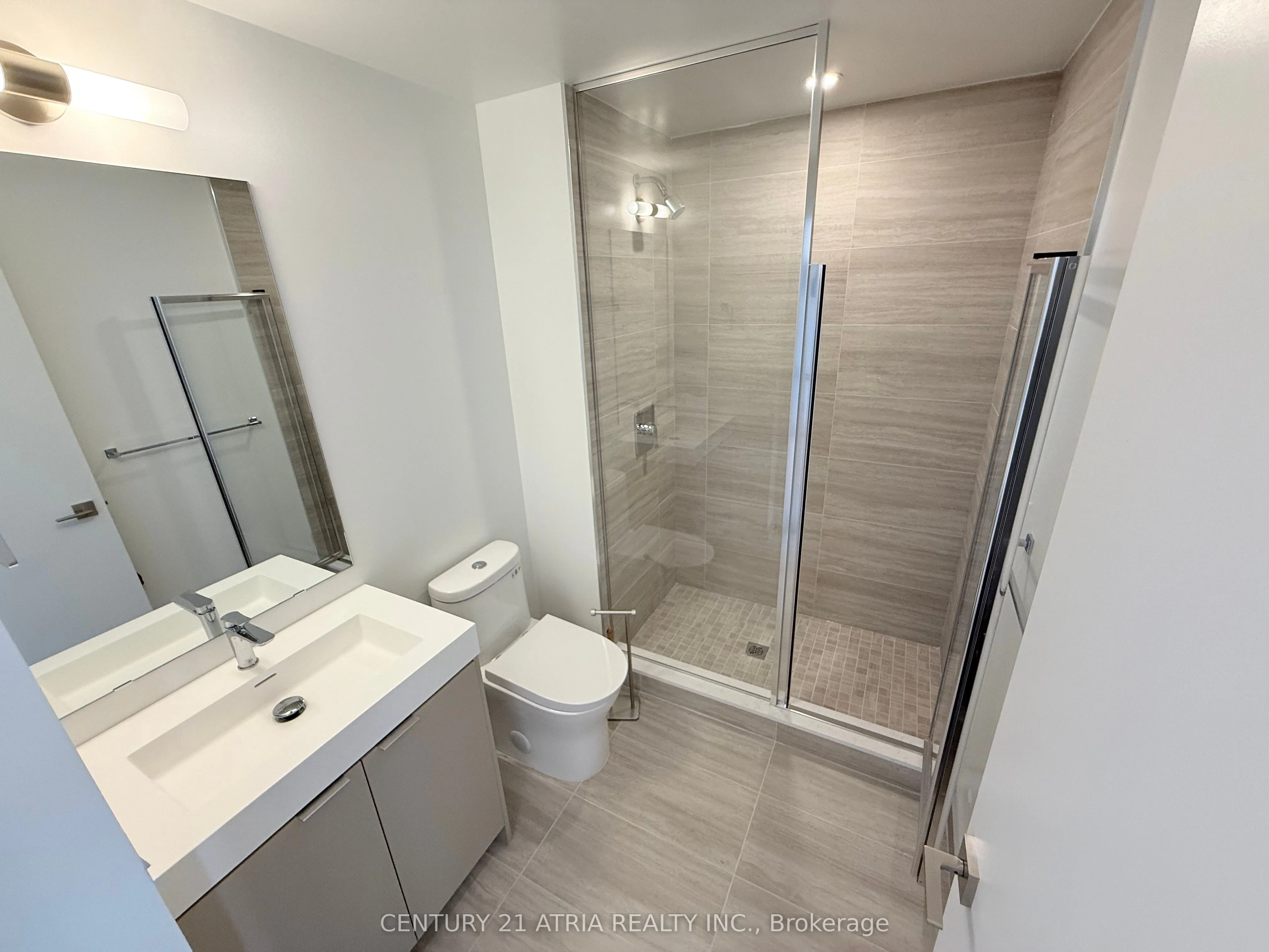 10 Abeja Street N, #2608