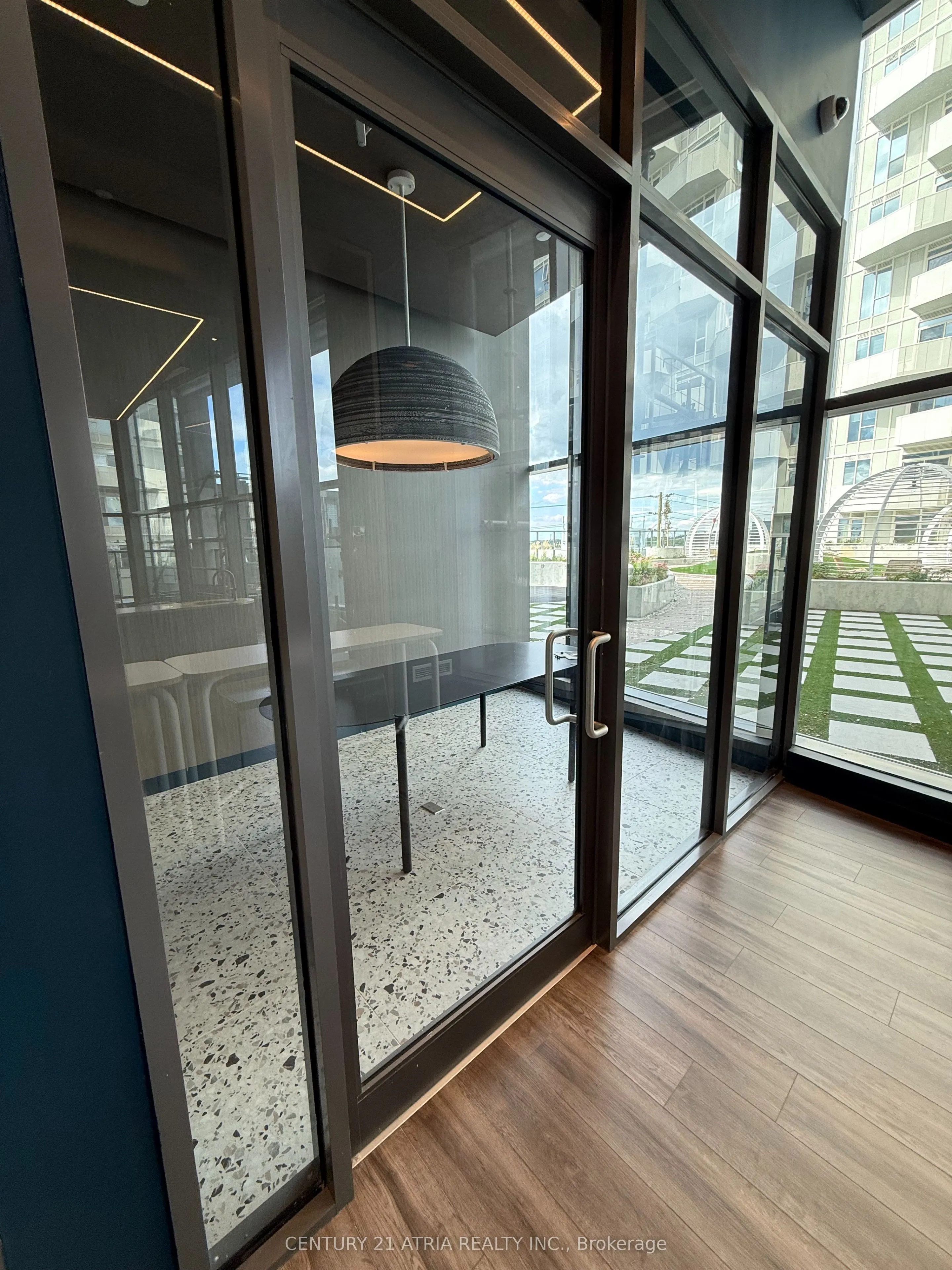 10 Abeja Street N, #2608