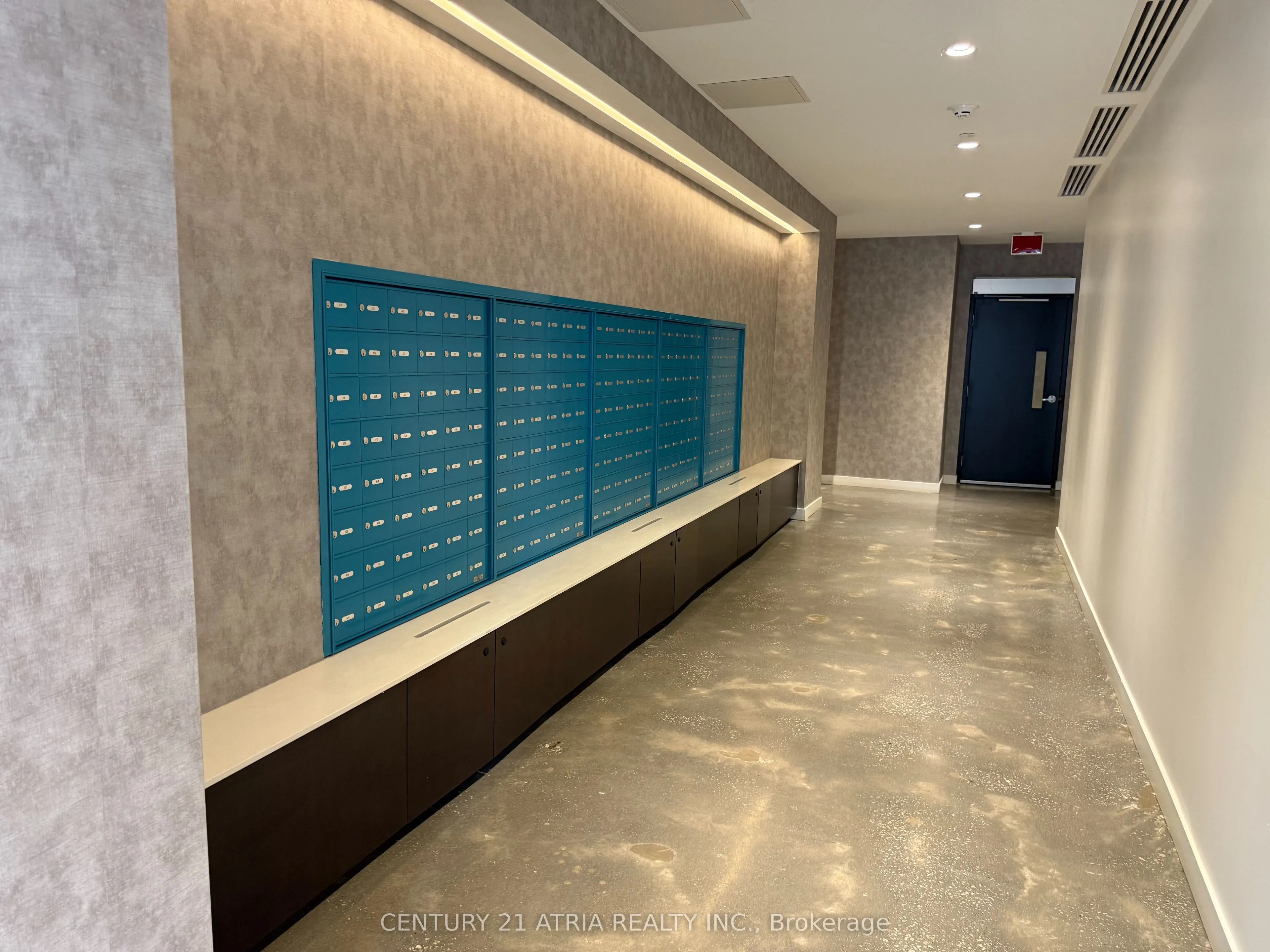 10 Abeja Street N, #2608