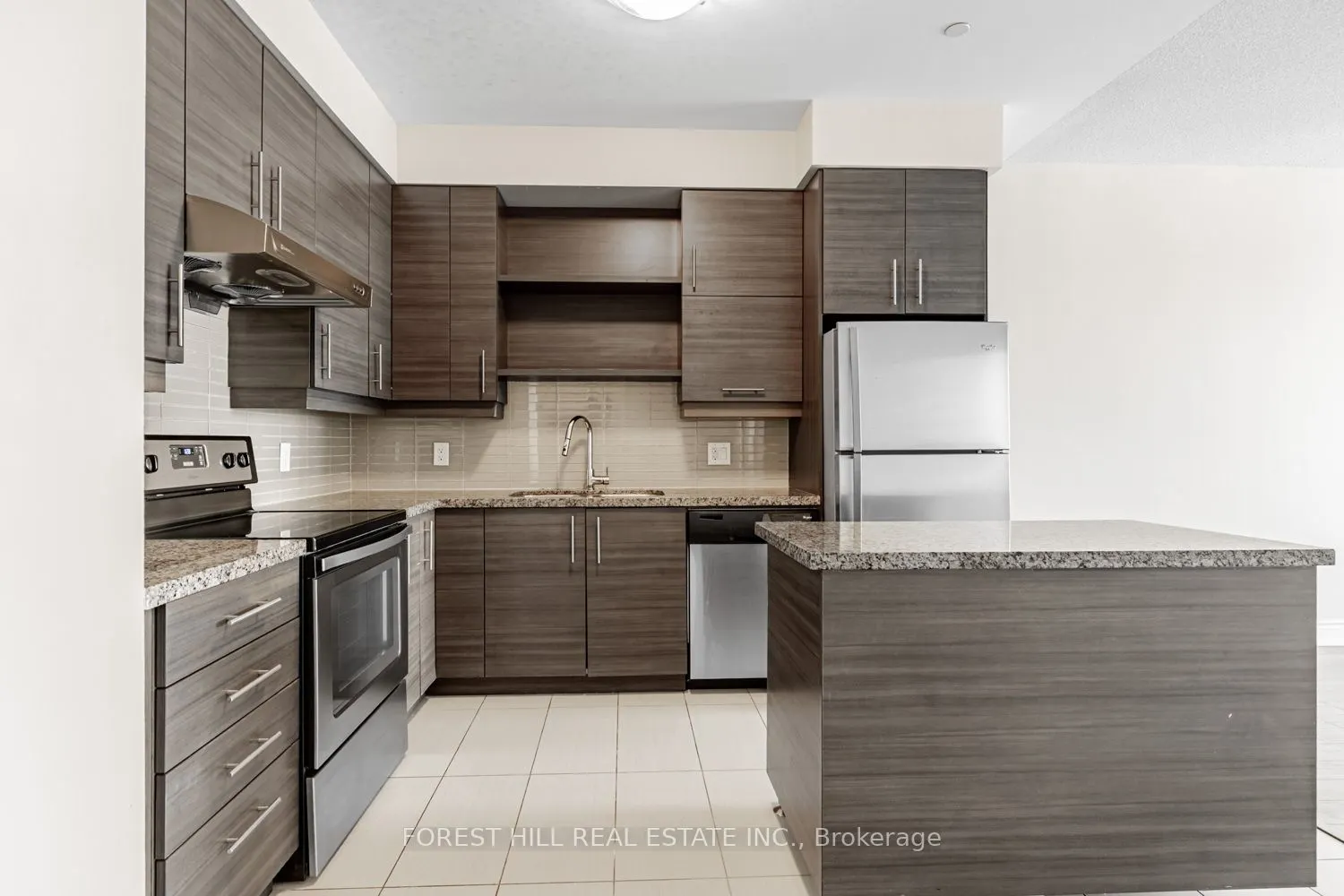 277 South Park Road, #1203