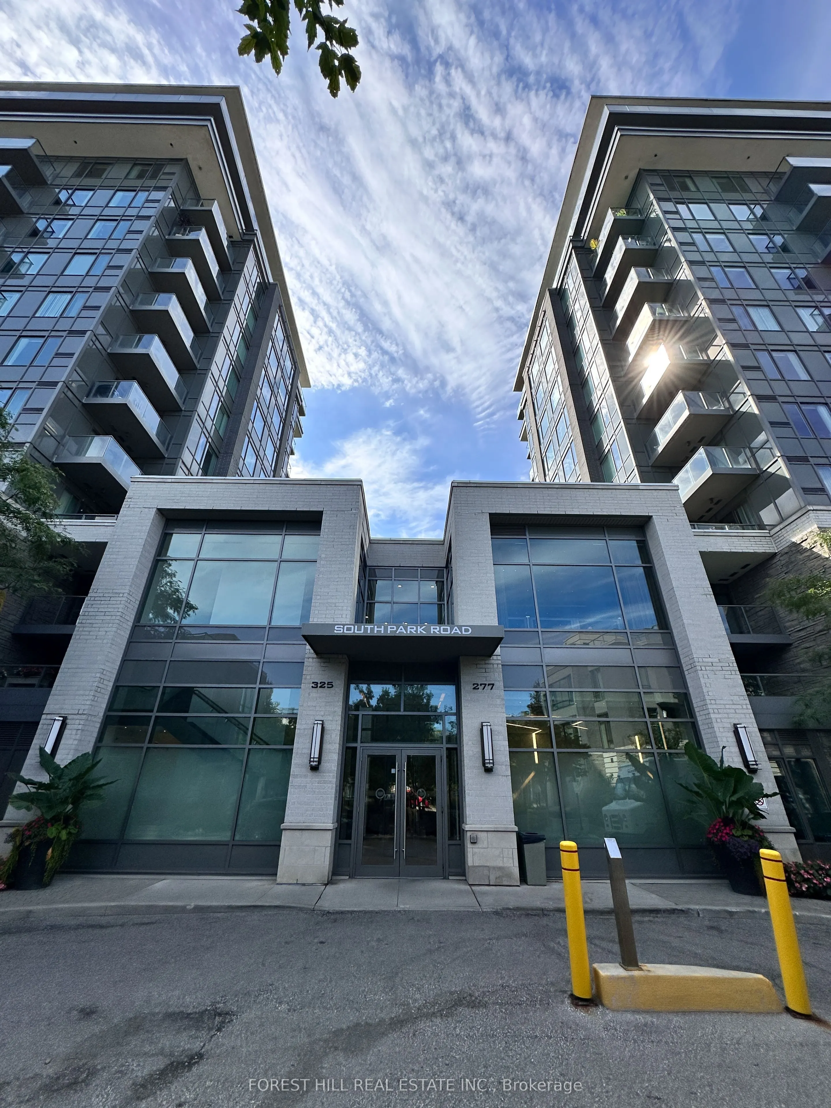 277 South Park Road, #1203