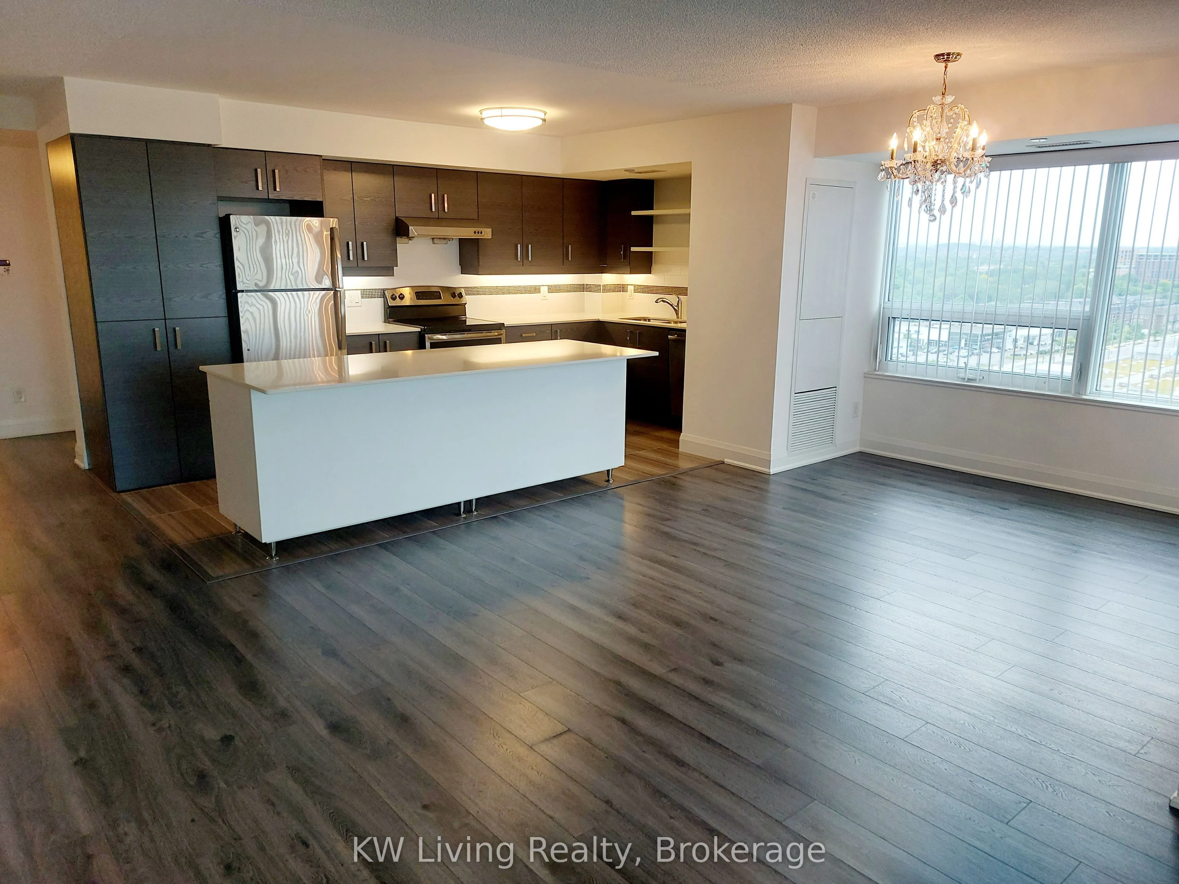 1 Uptown Drive, #1802