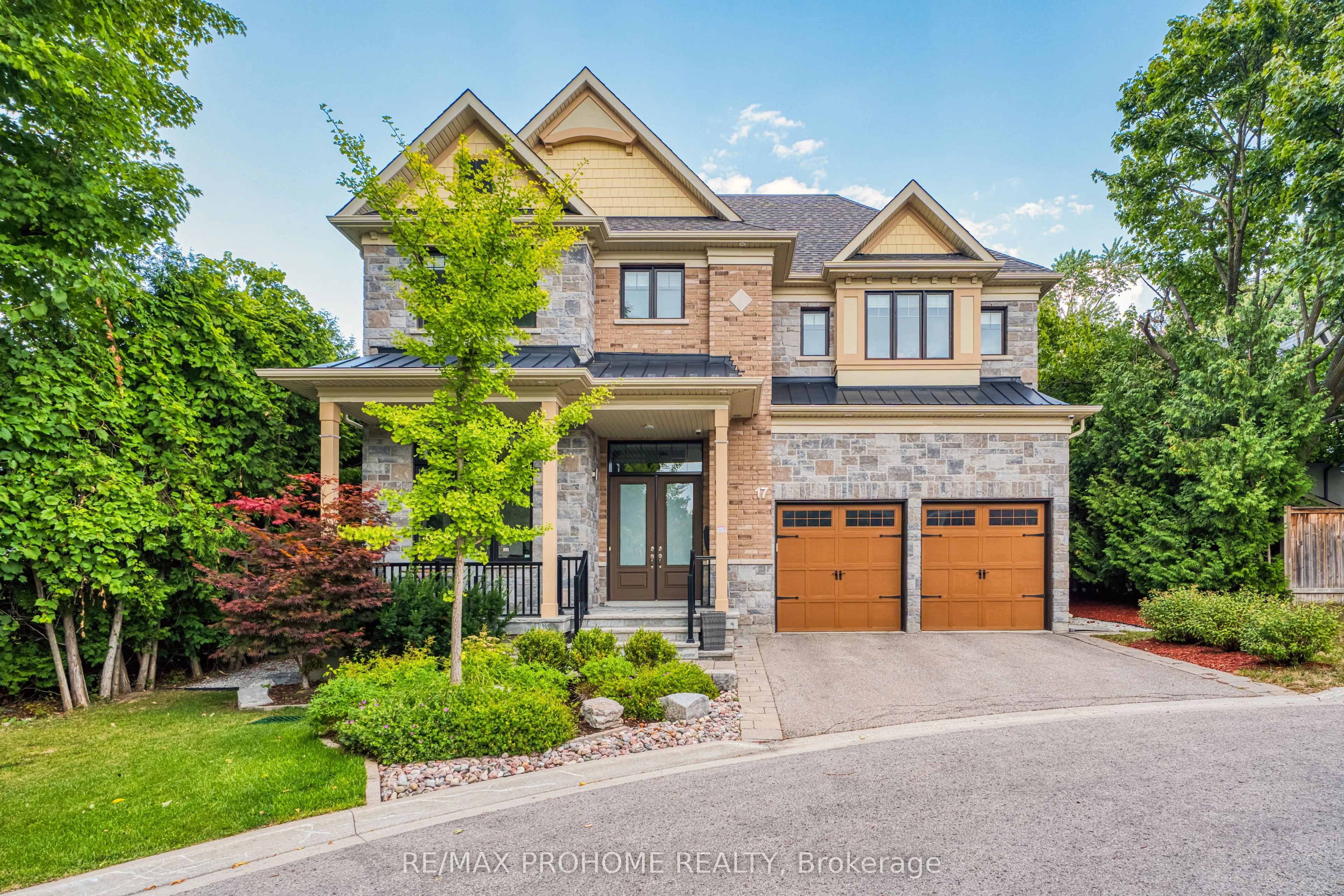 17 Alma Walker Way