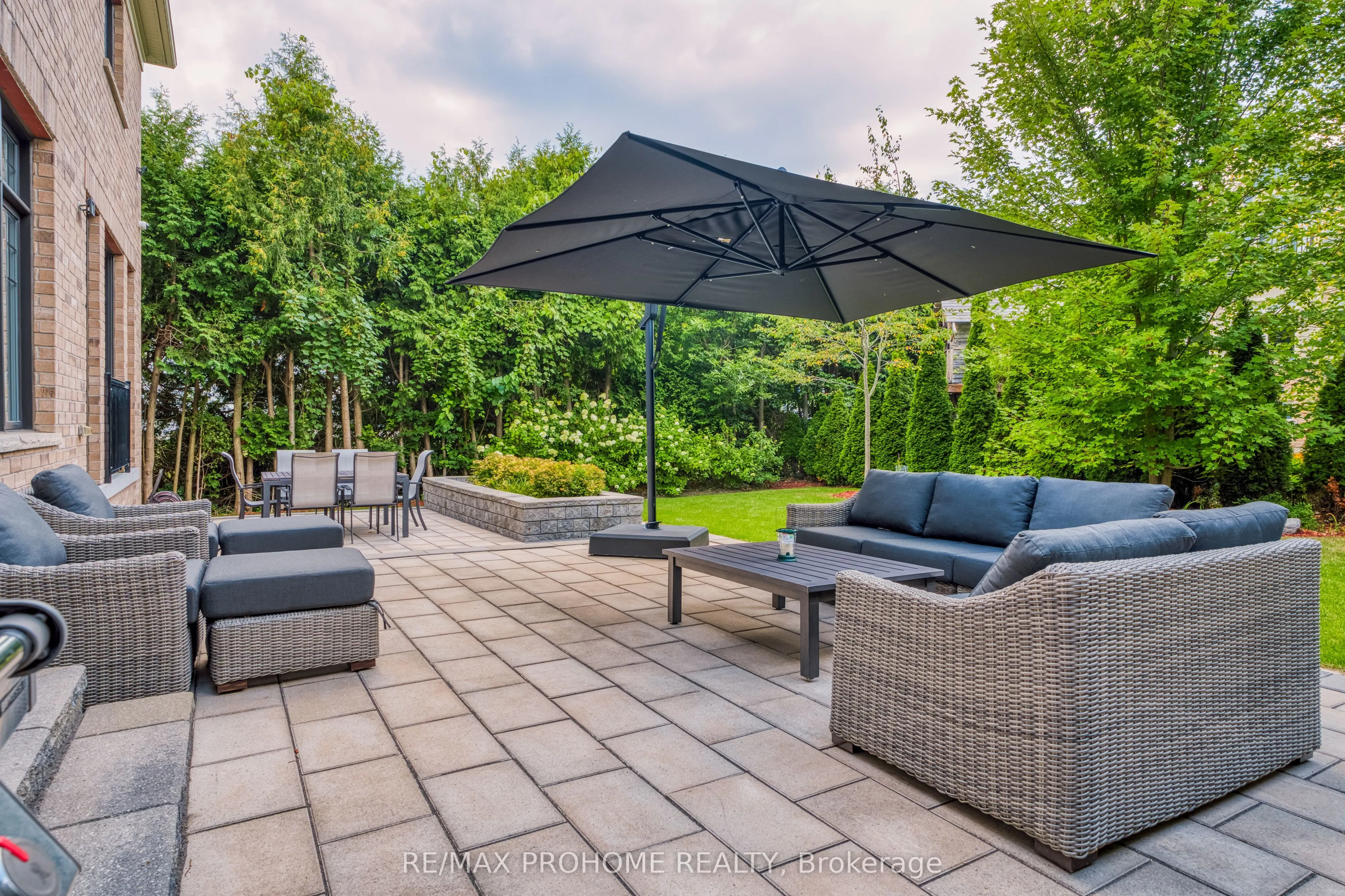 17 Alma Walker Way