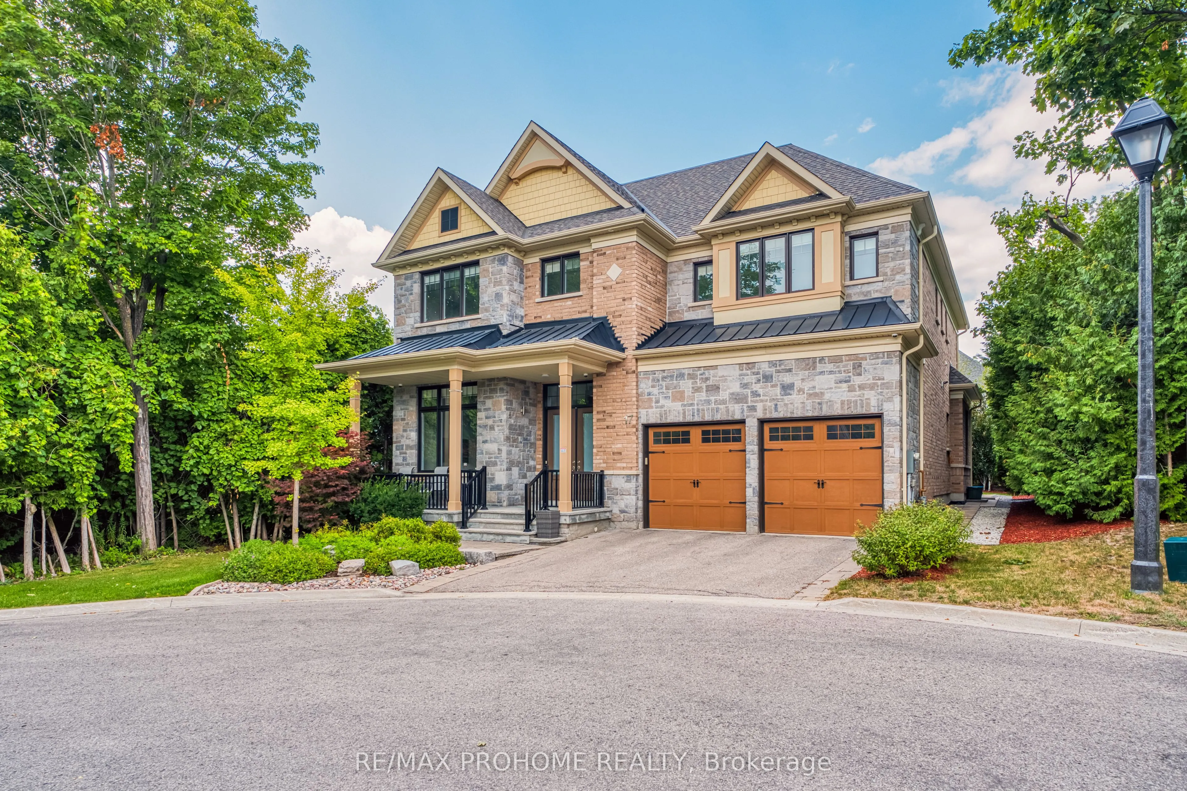 17 Alma Walker Way
