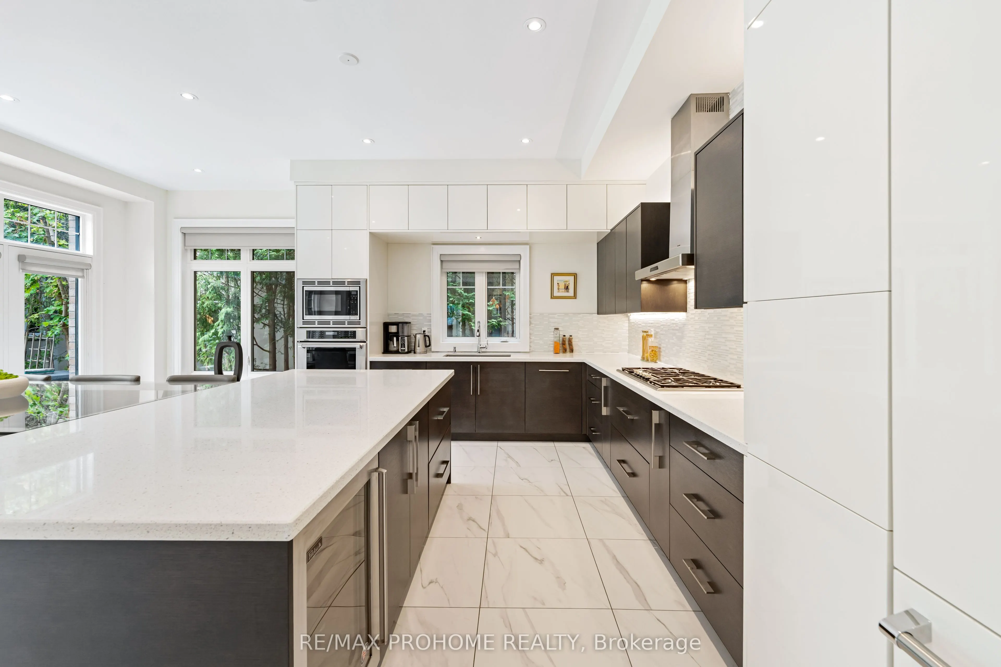 17 Alma Walker Way