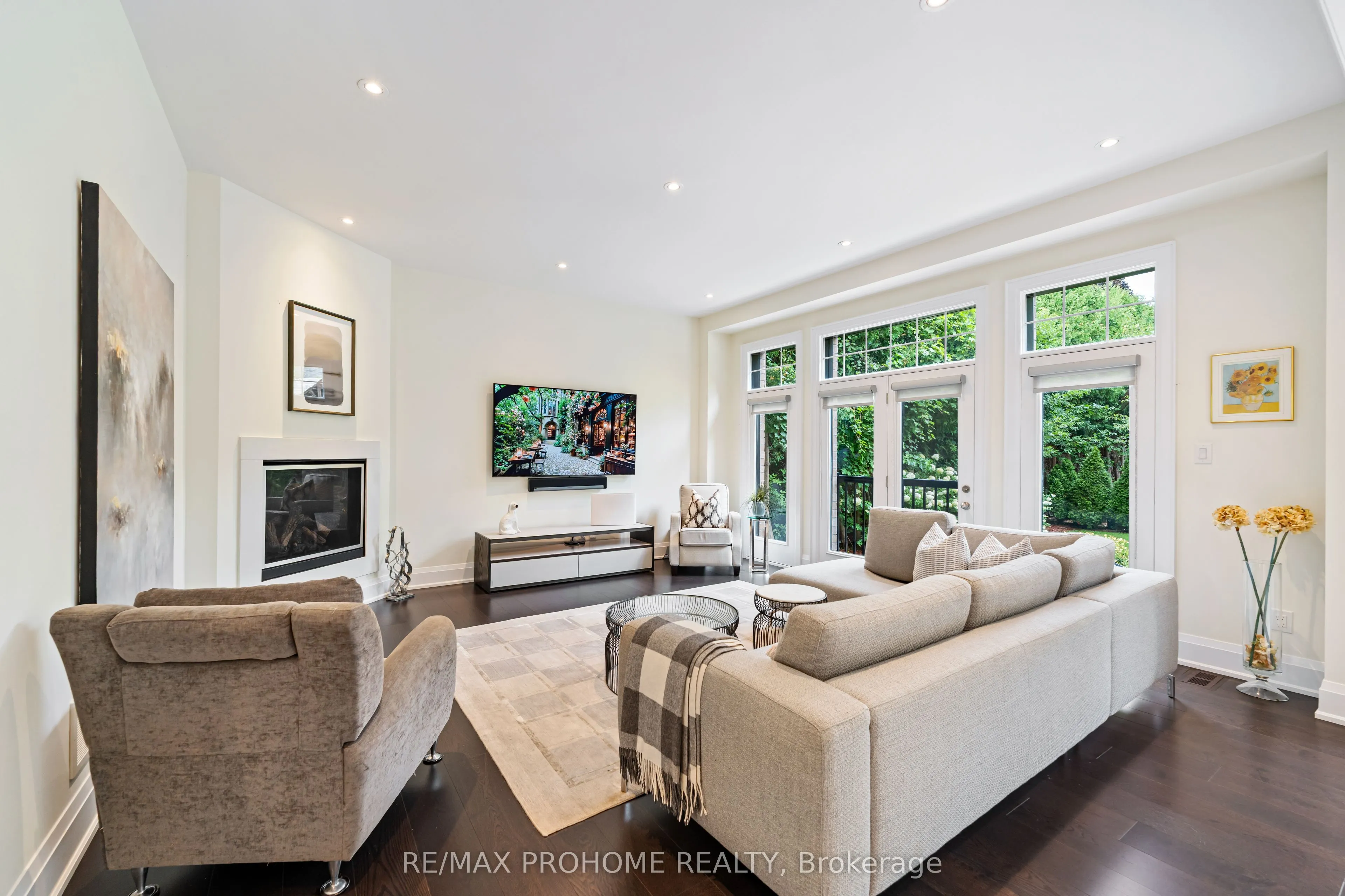 17 Alma Walker Way