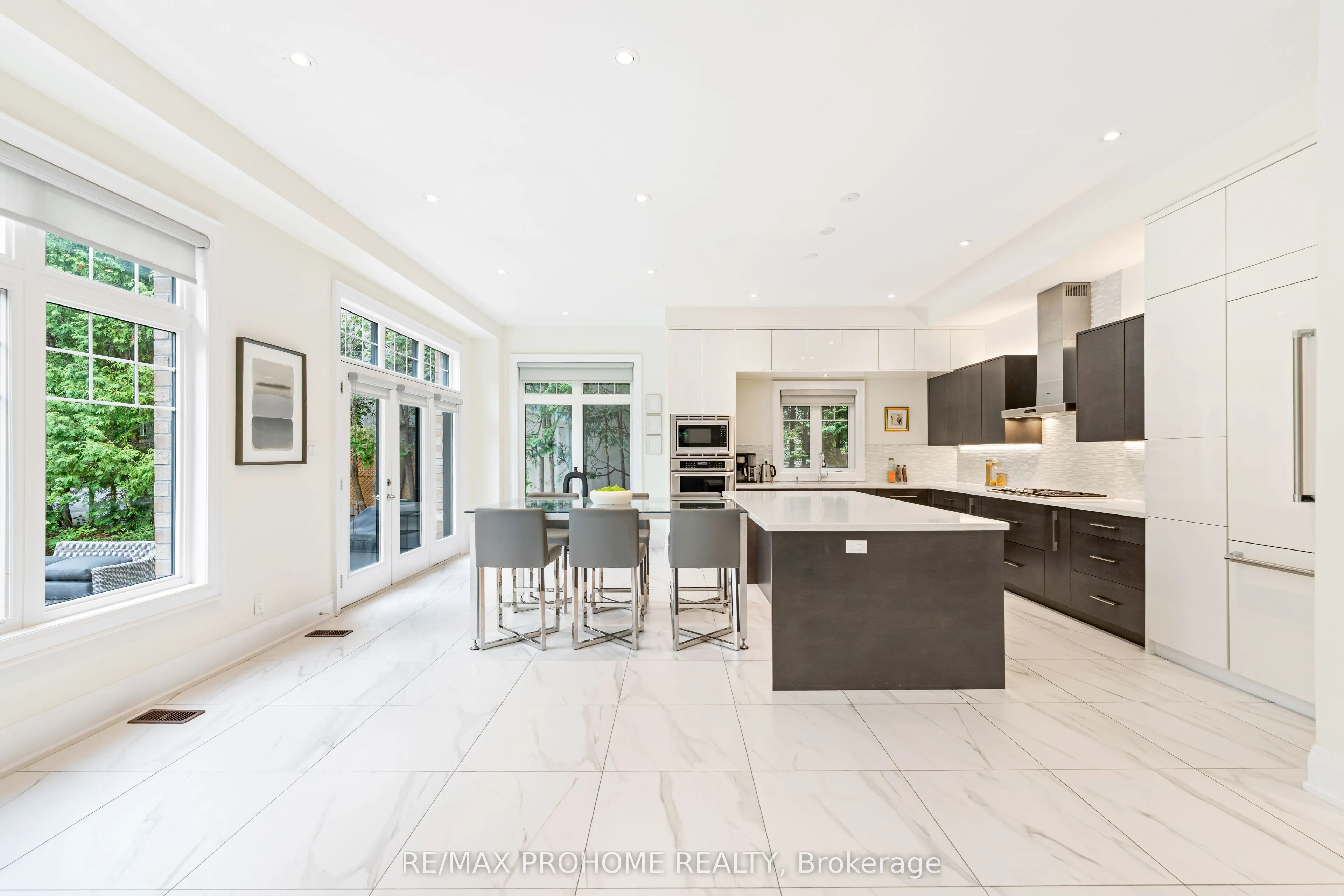 17 Alma Walker Way