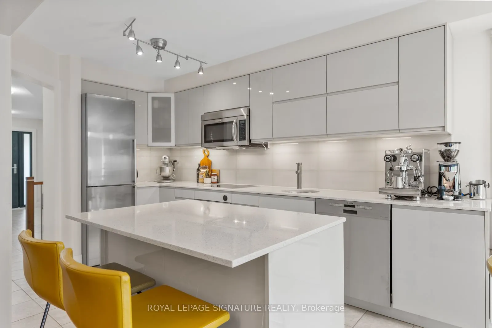 12 Barli Crescent