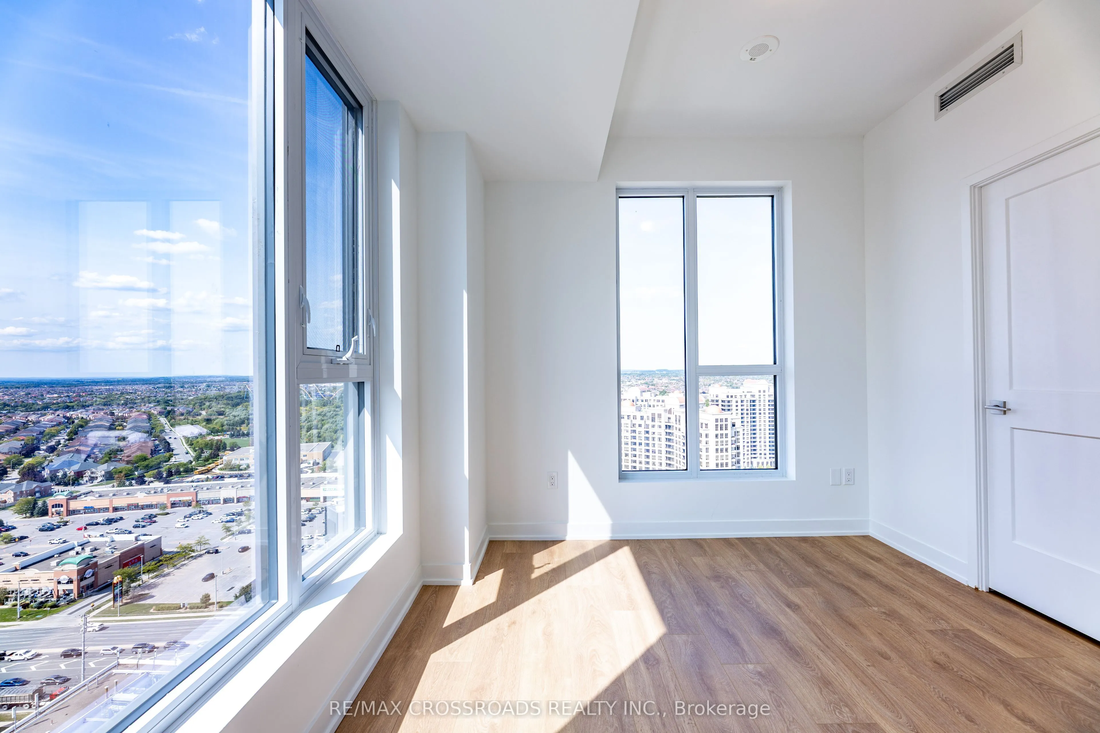 498 Caldari Road, #2324