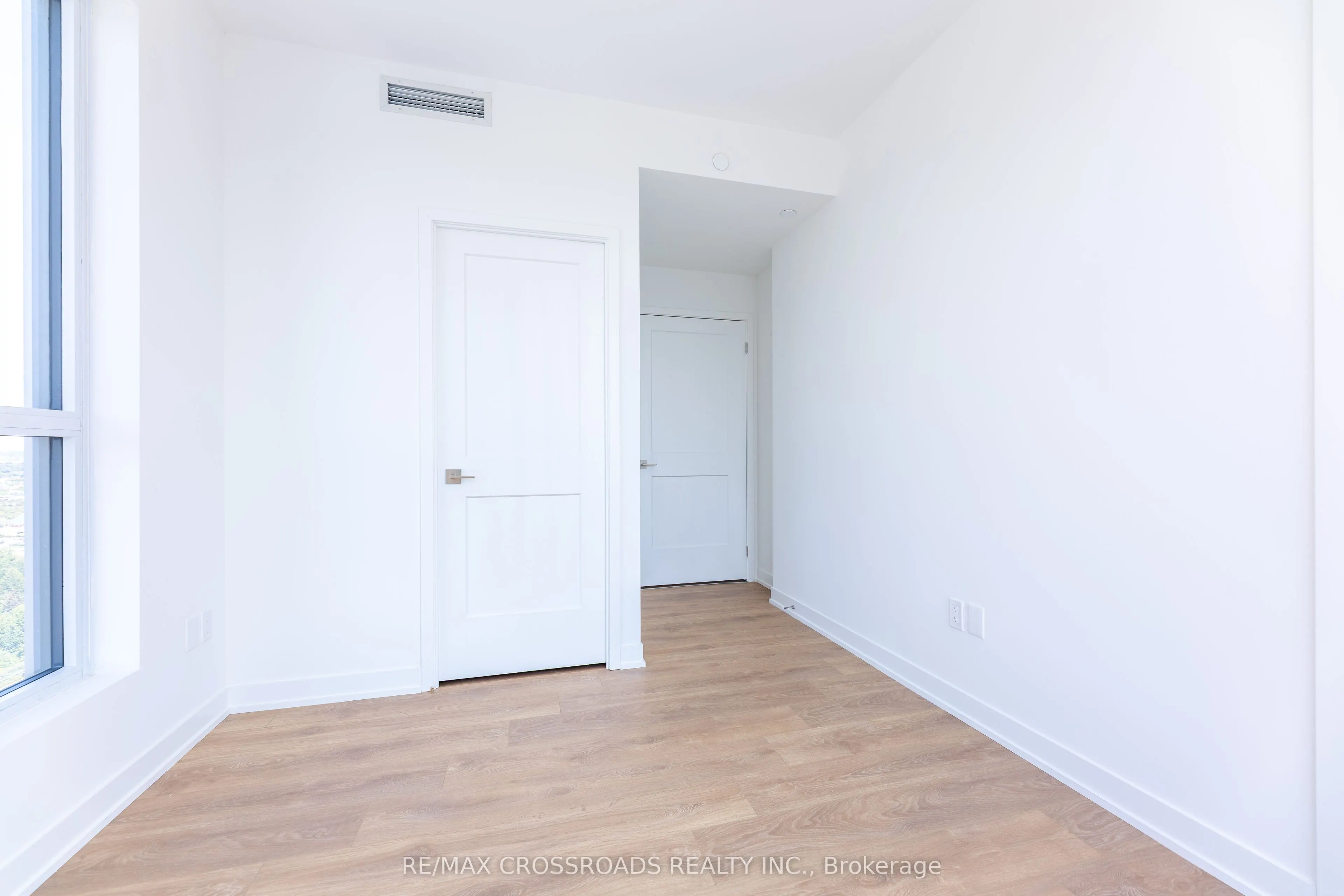 498 Caldari Road, #2324
