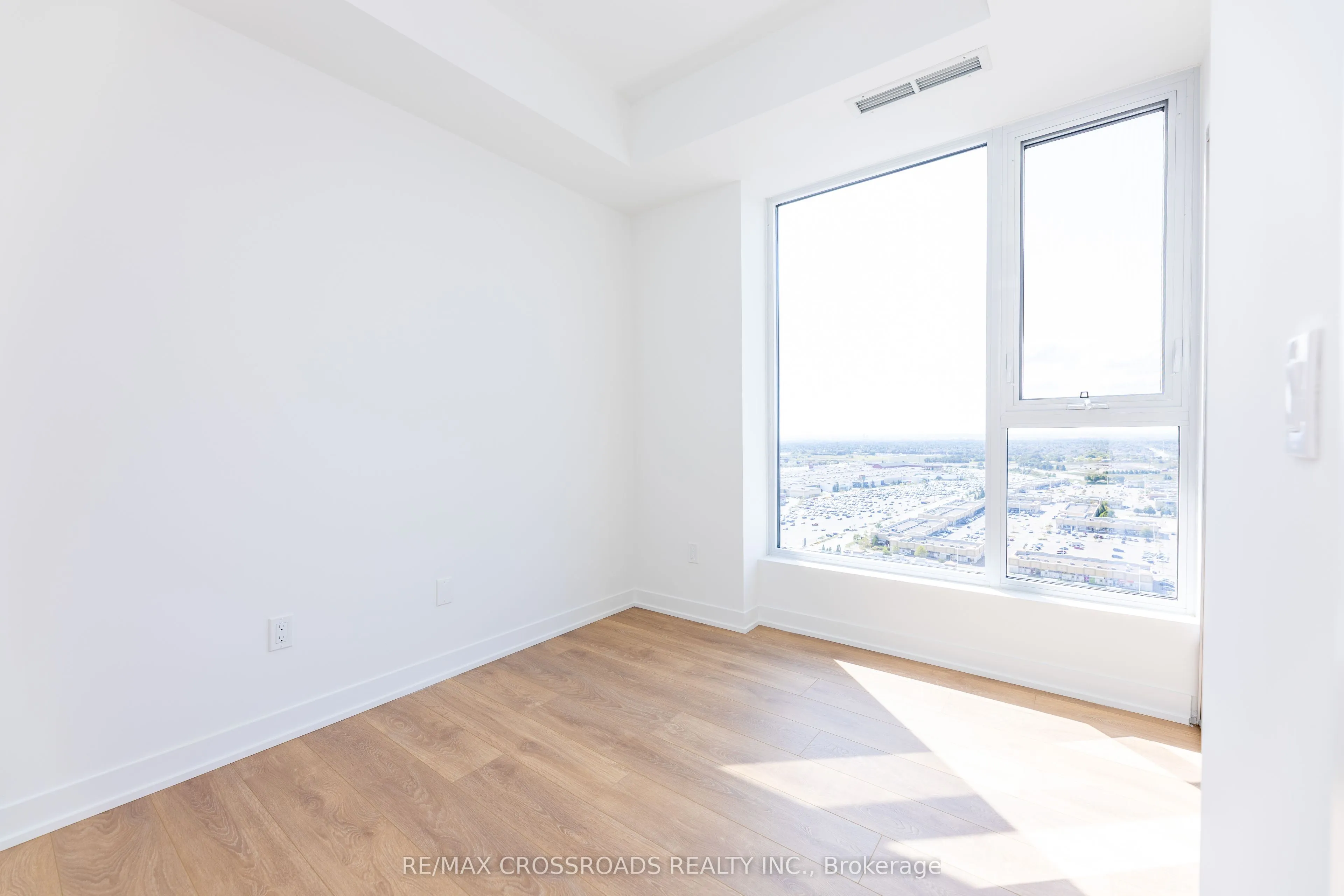 498 Caldari Road, #2324