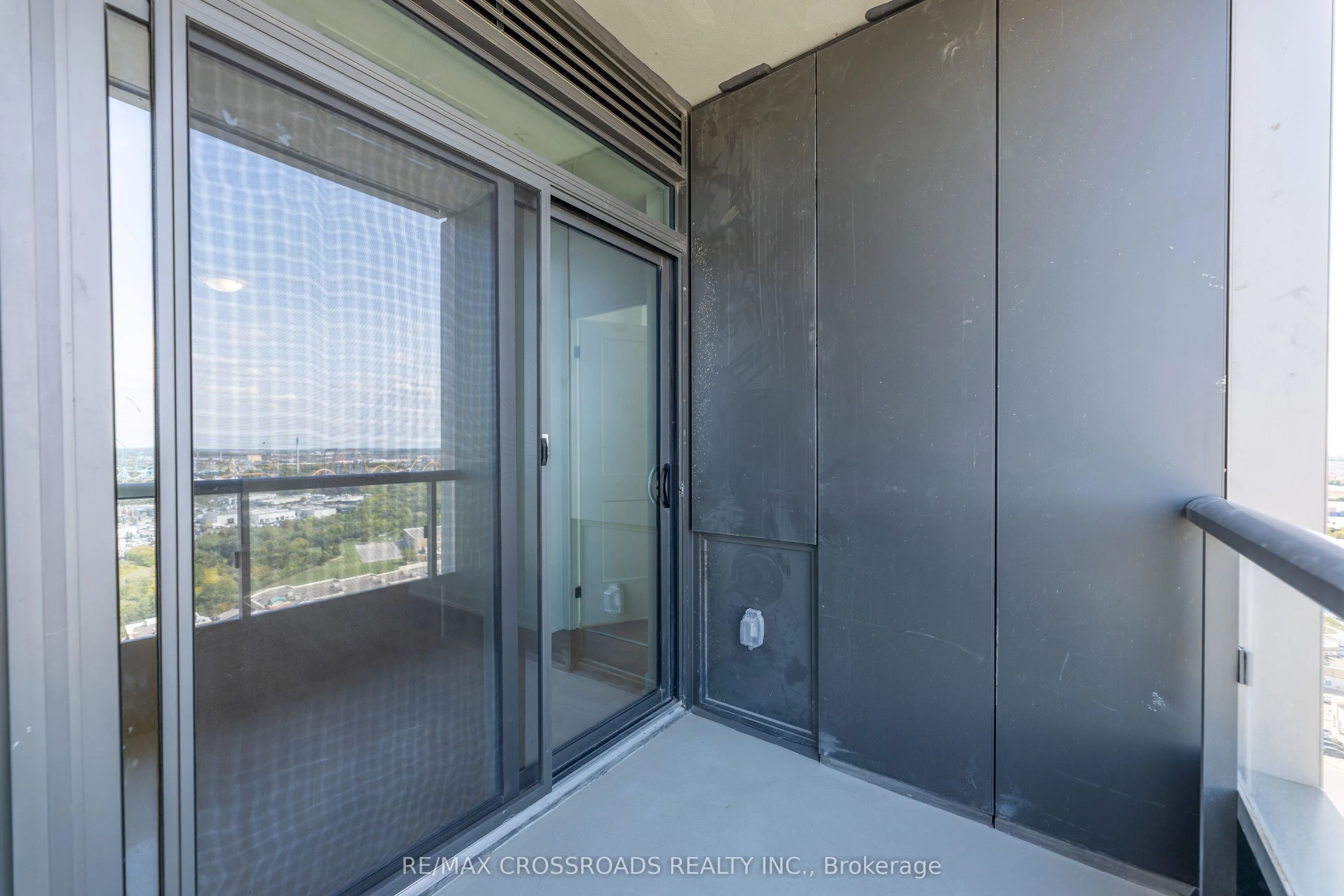 498 Caldari Road, #2324