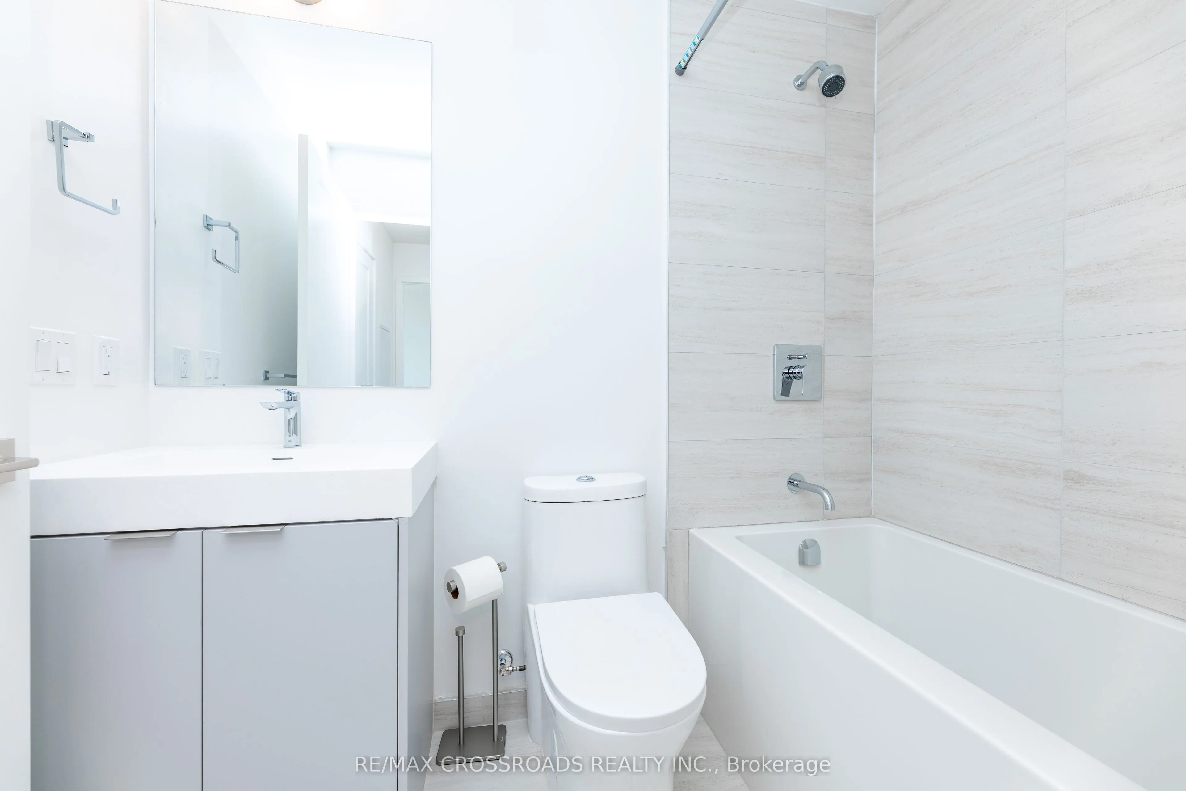 498 Caldari Road, #2324