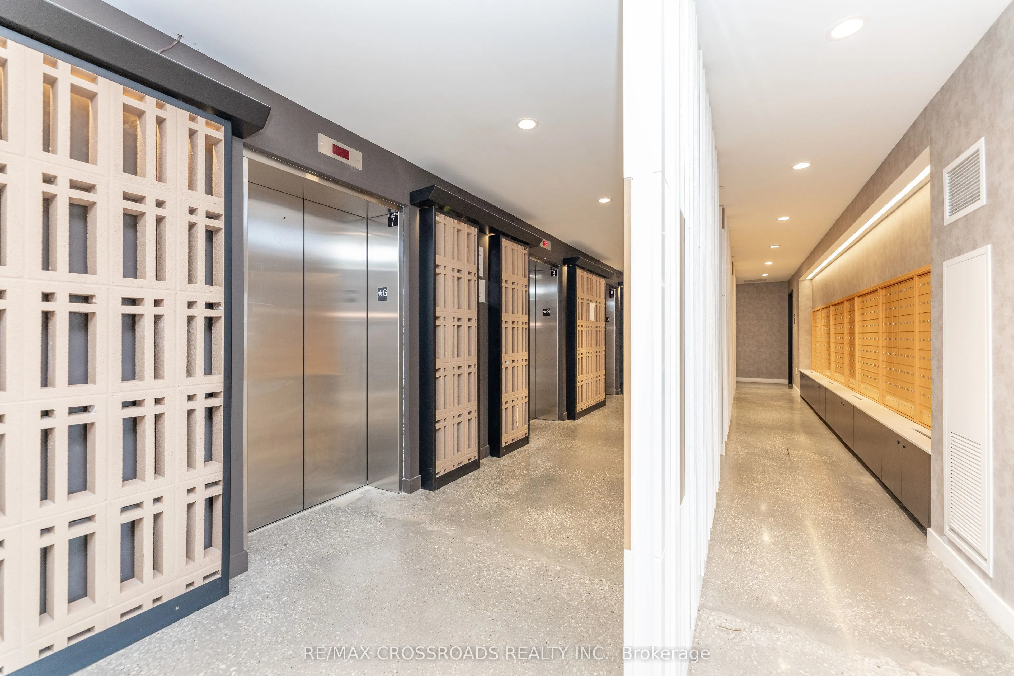 498 Caldari Road, #2324