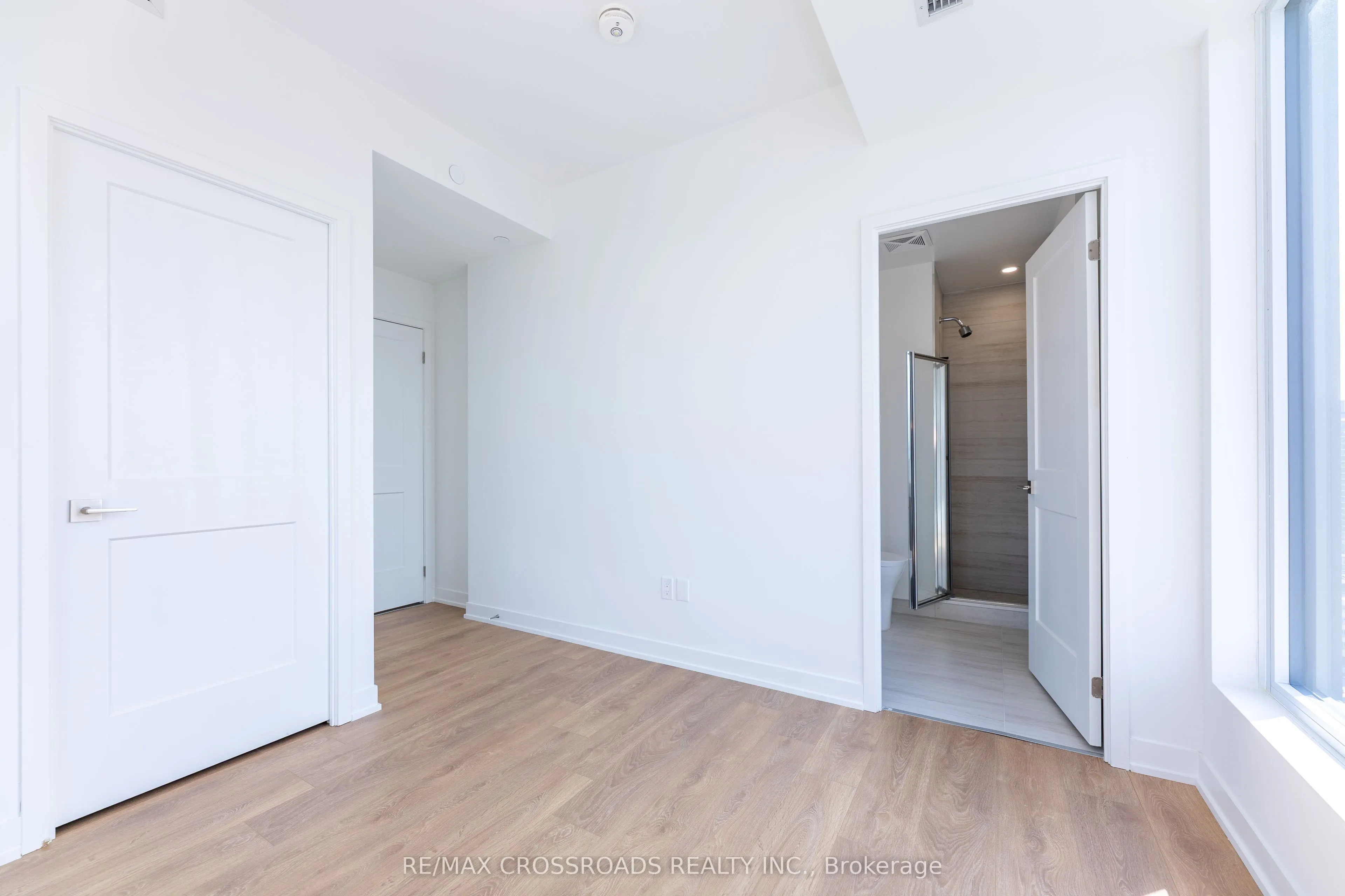 498 Caldari Road, #2324
