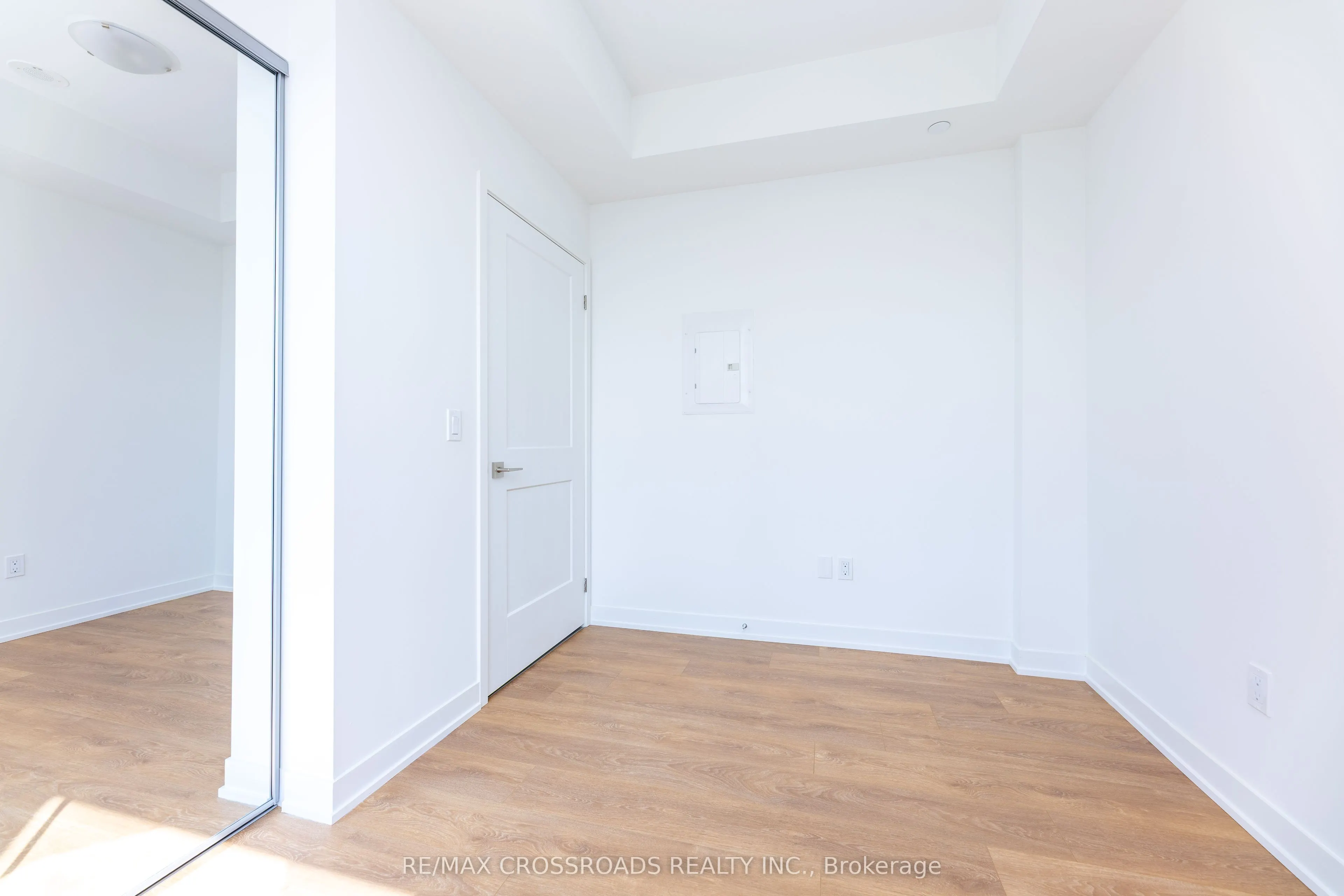 498 Caldari Road, #2324