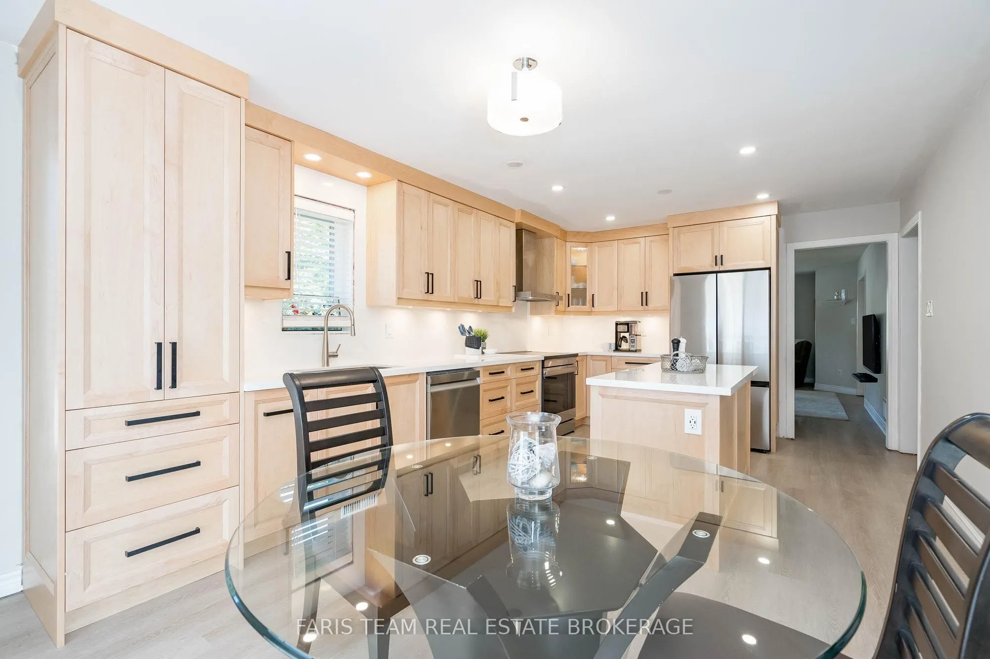 2 Forest Edge Crescent