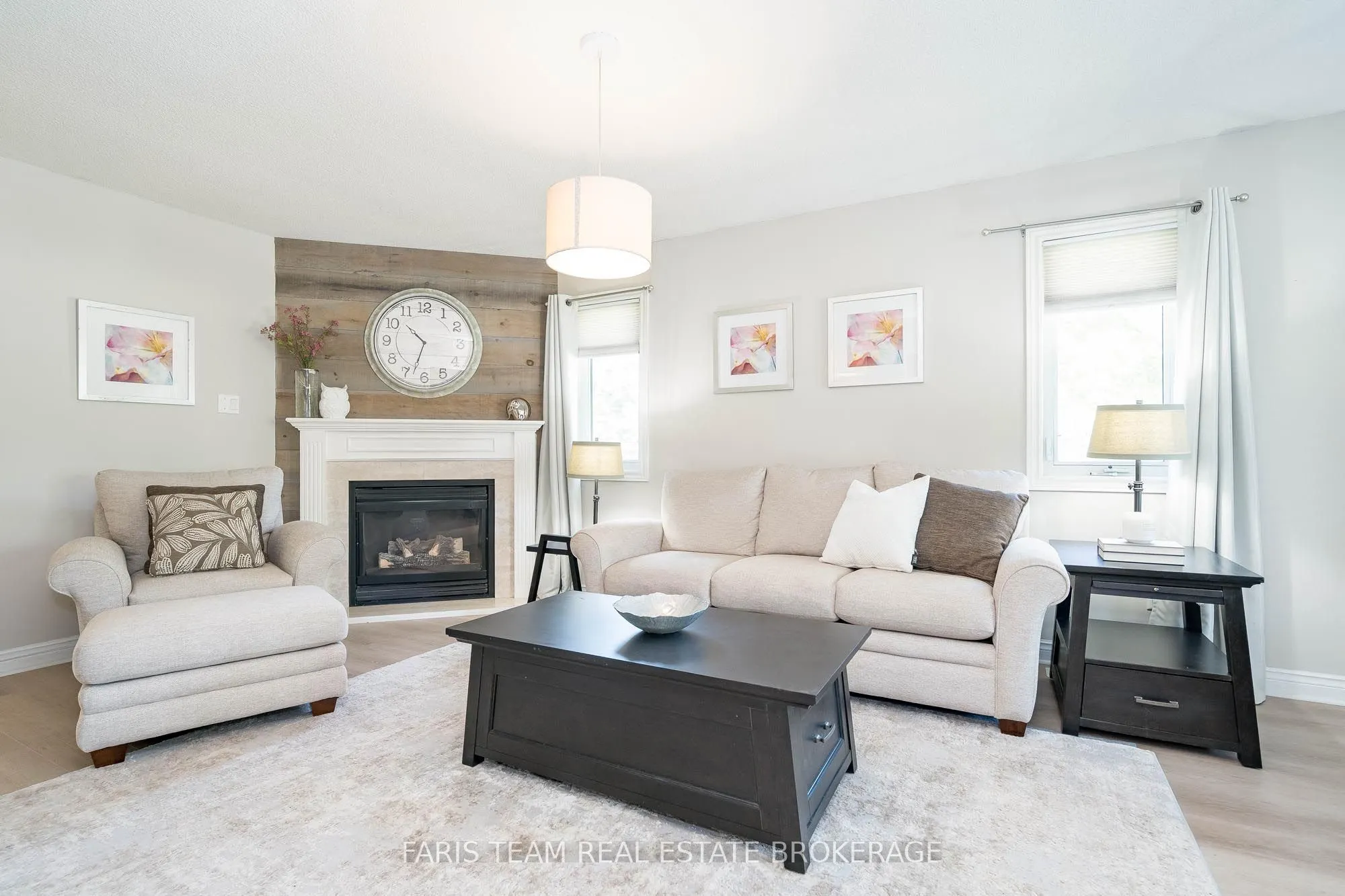 2 Forest Edge Crescent