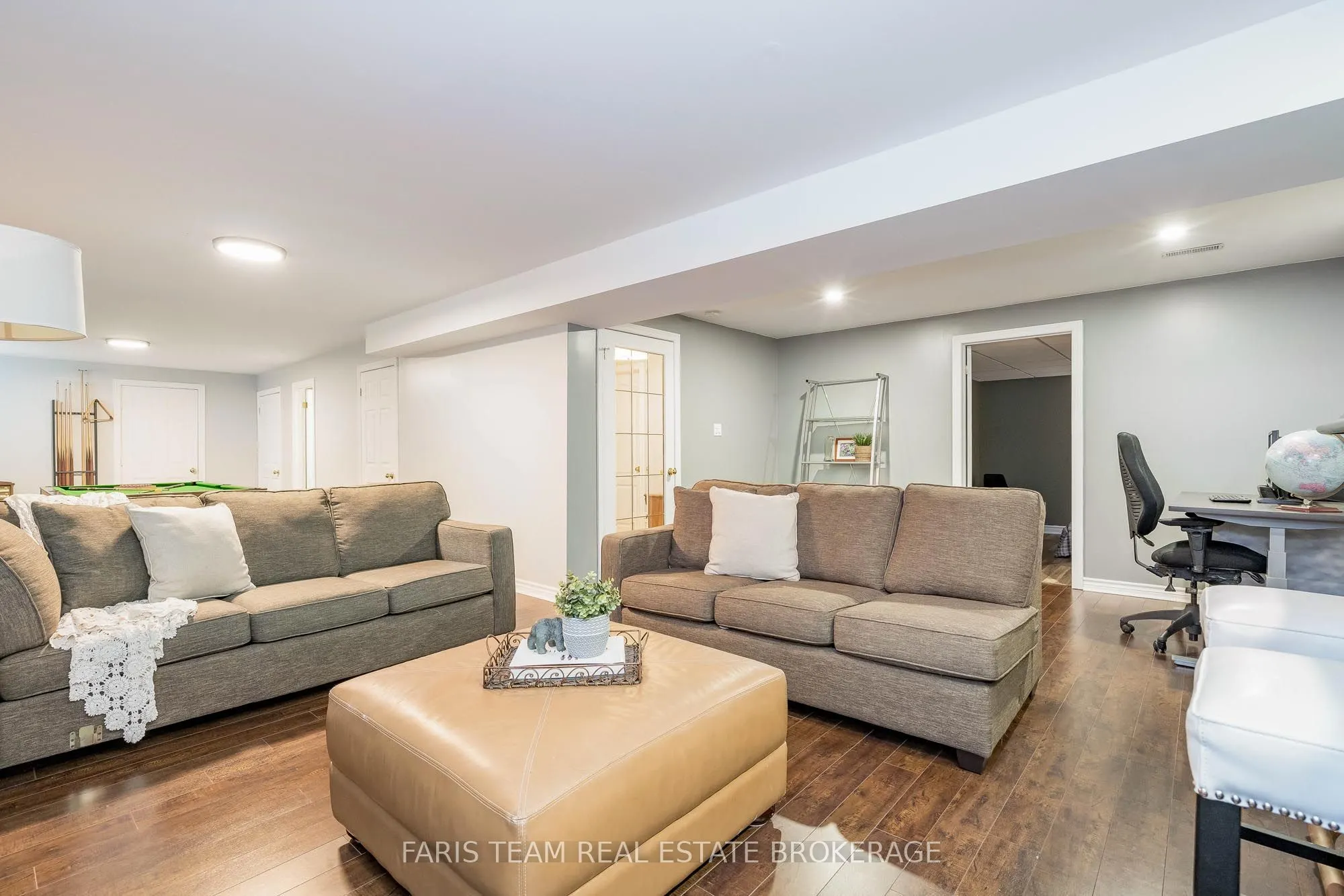 2 Forest Edge Crescent