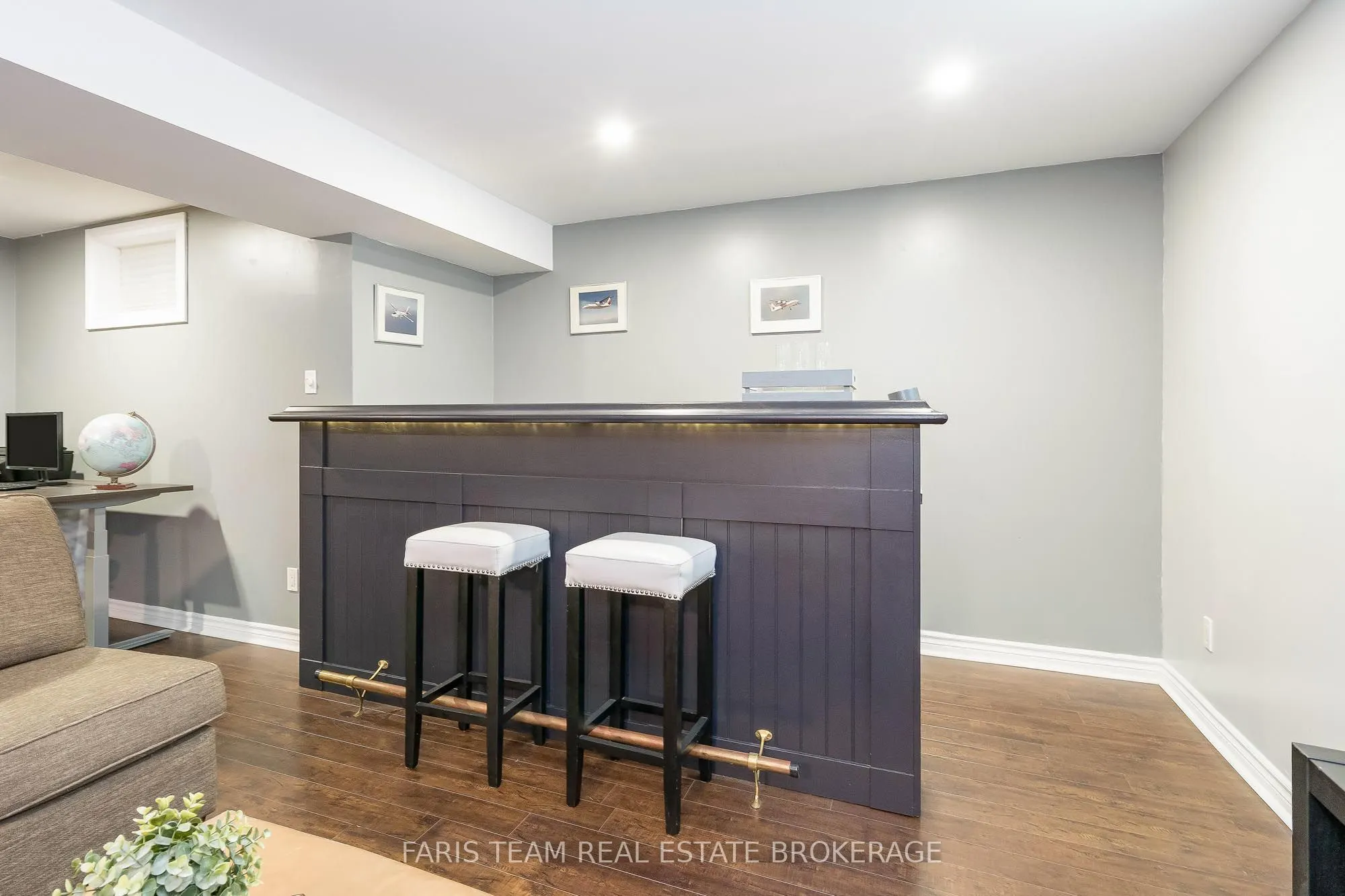 2 Forest Edge Crescent