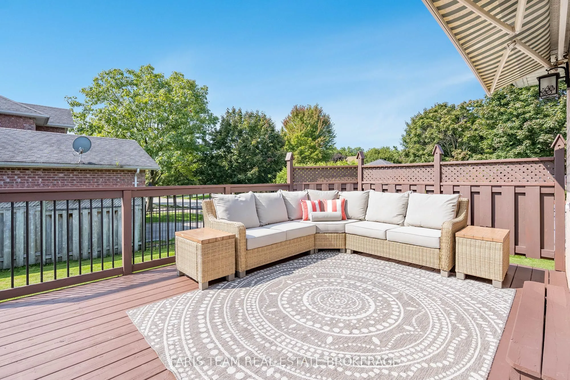 2 Forest Edge Crescent