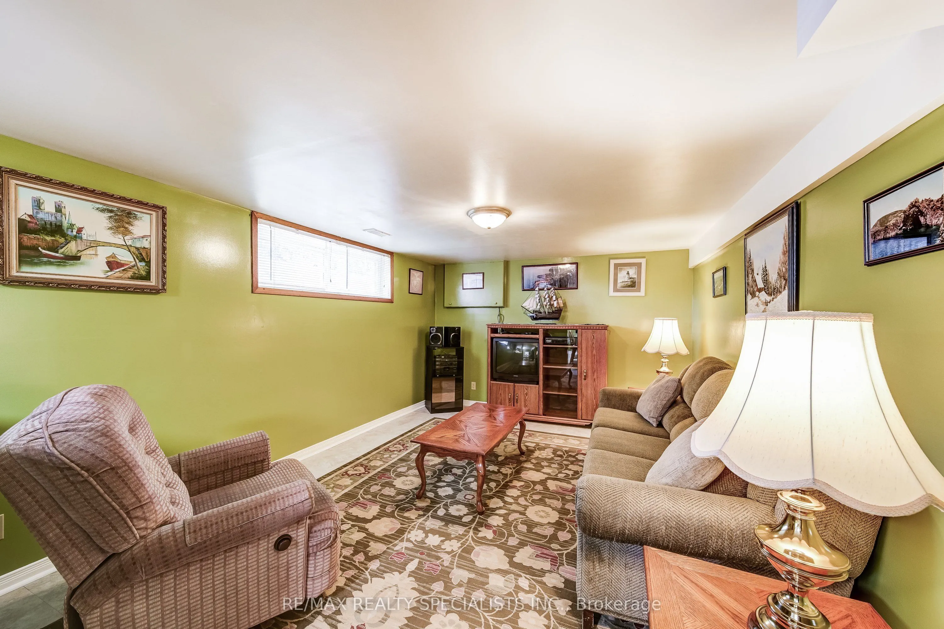141 Zima Crescent