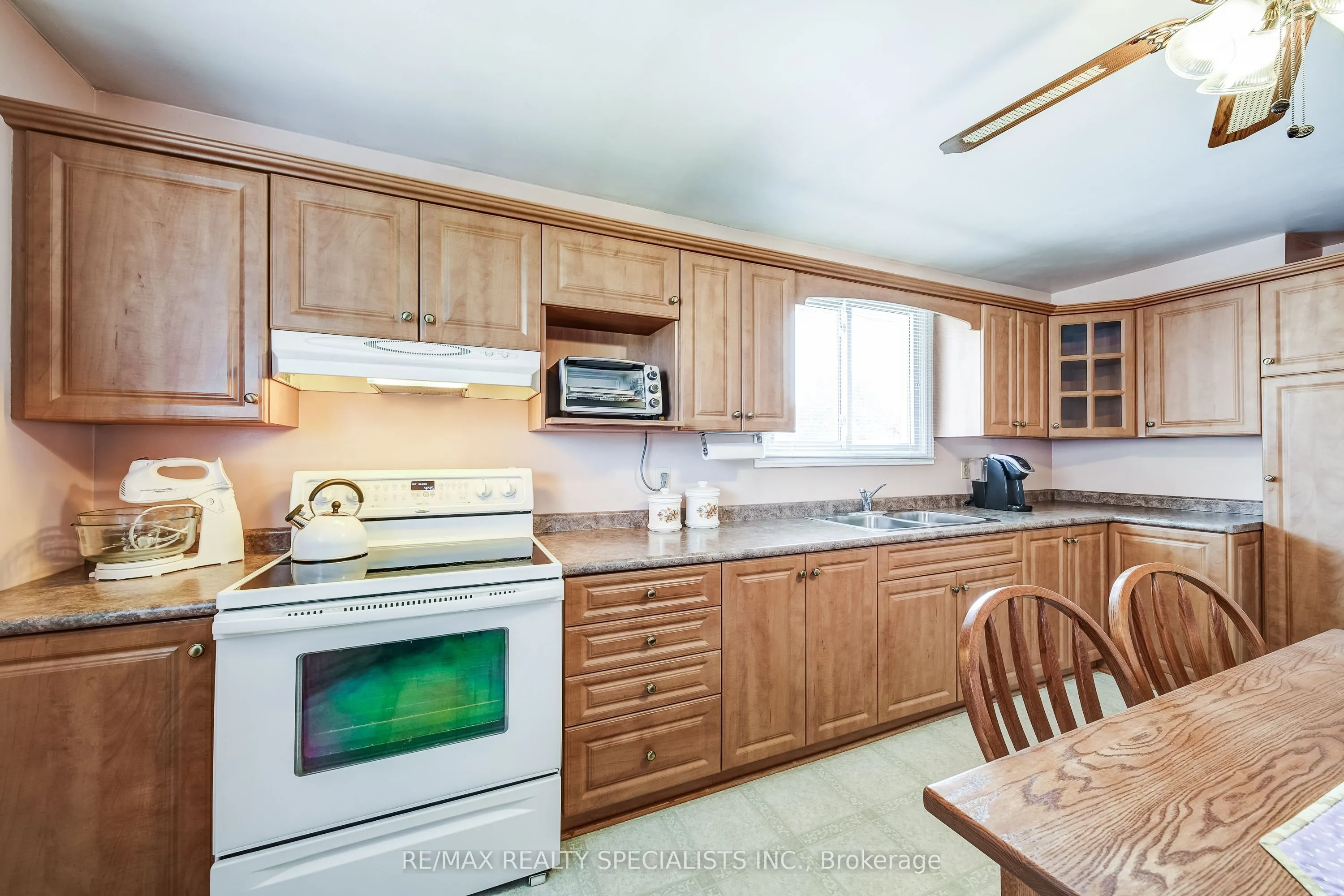 141 Zima Crescent