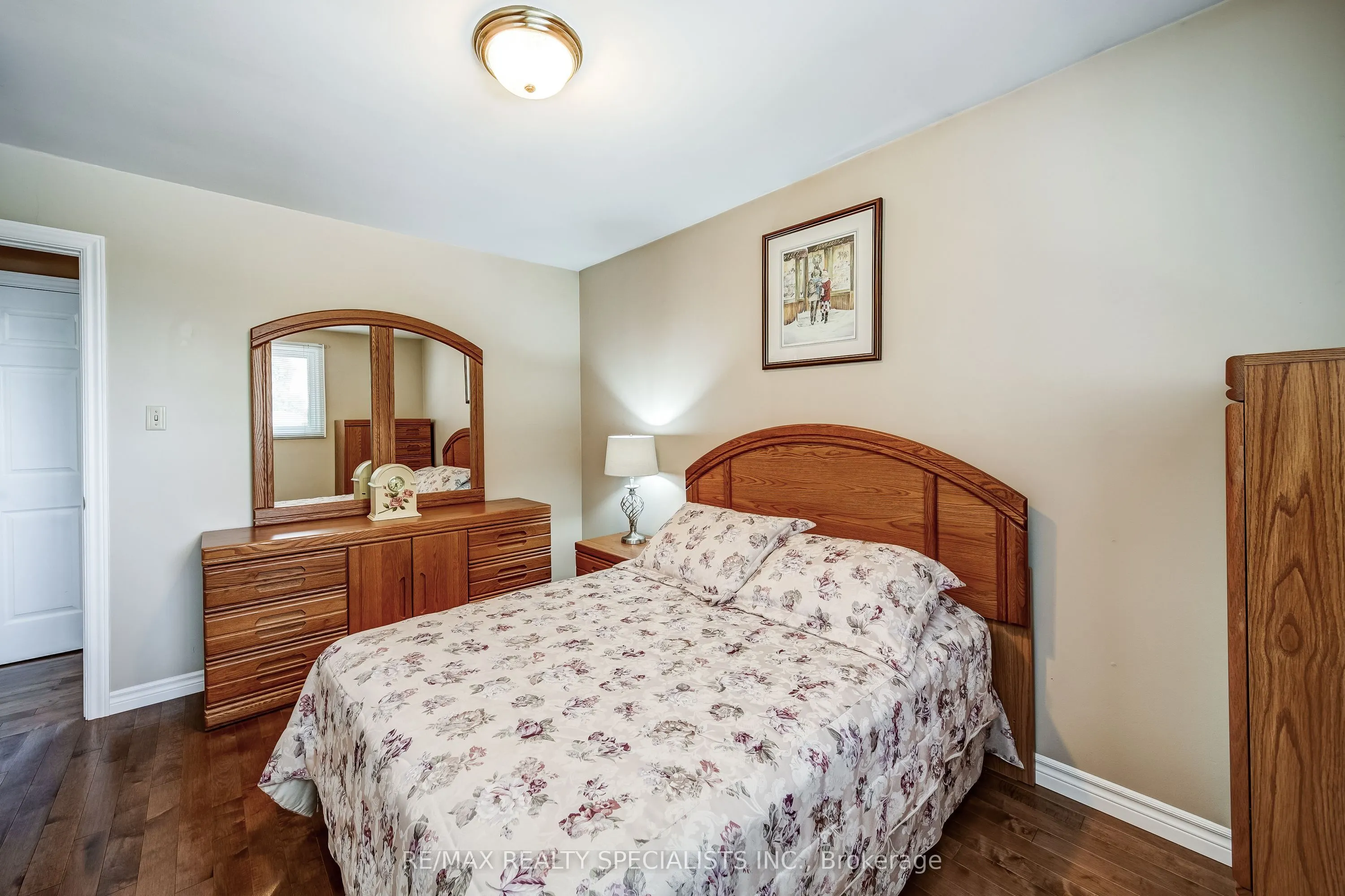 141 Zima Crescent