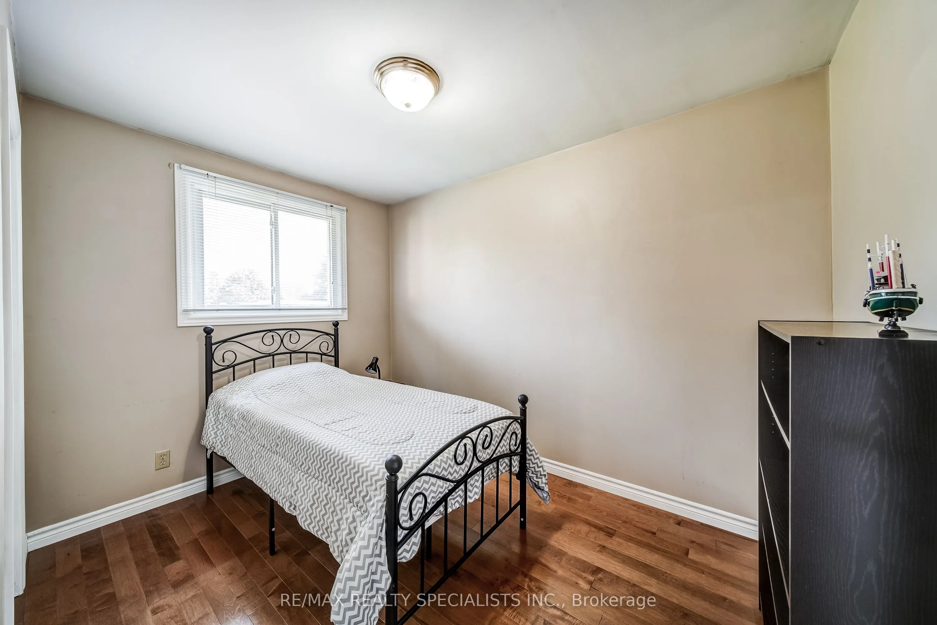 141 Zima Crescent