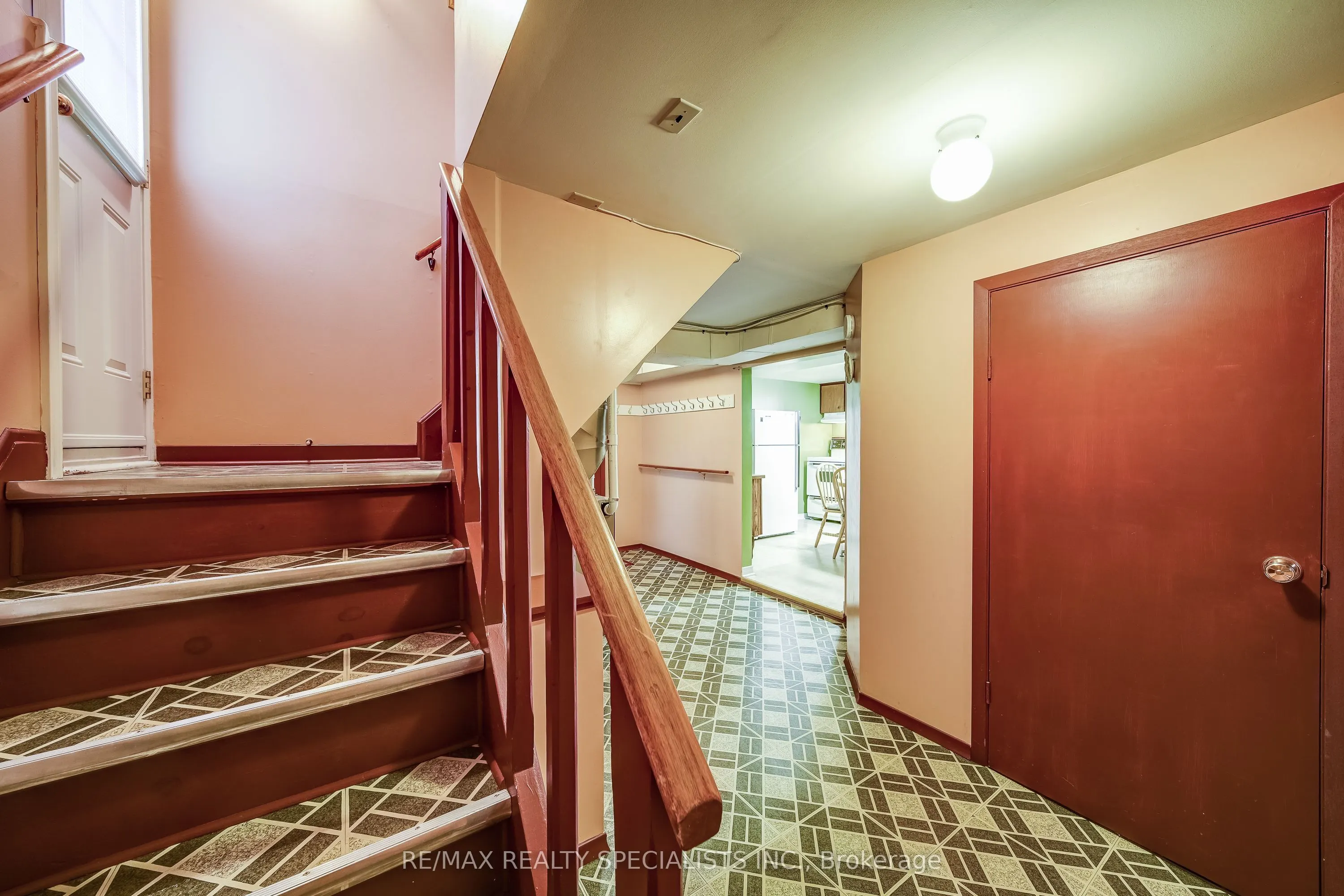 141 Zima Crescent