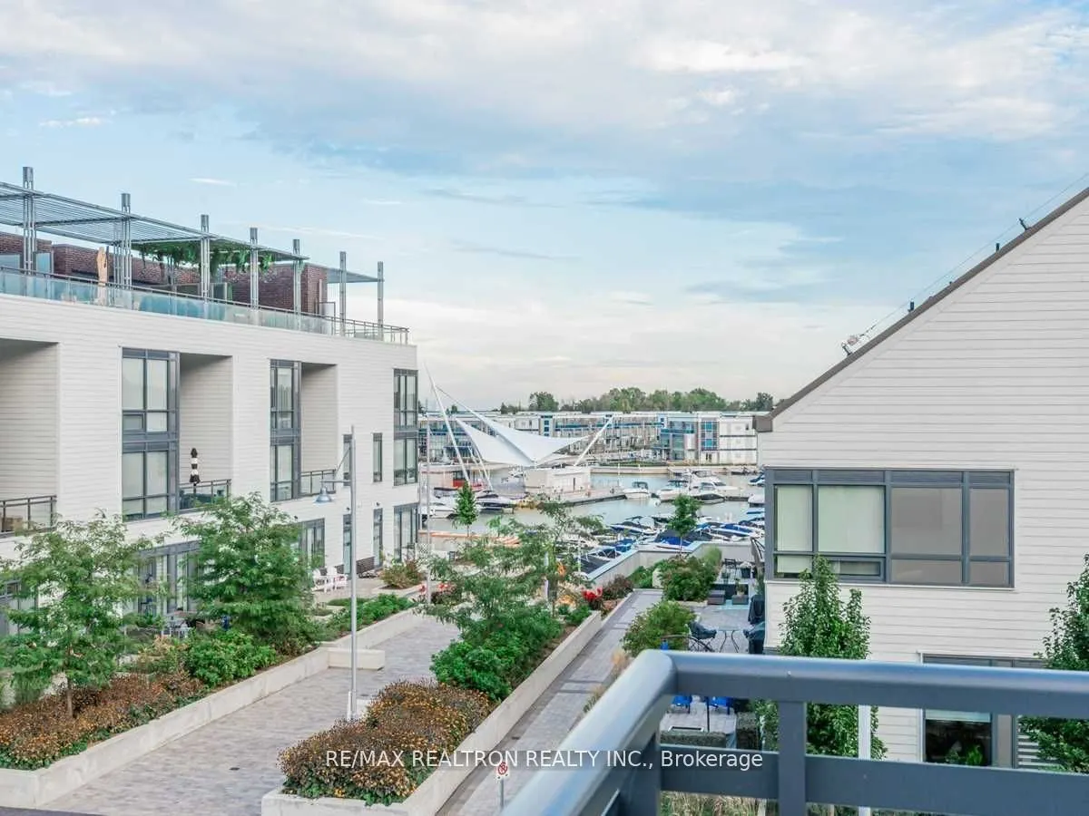 333 Sea Ray Avenue, #D326