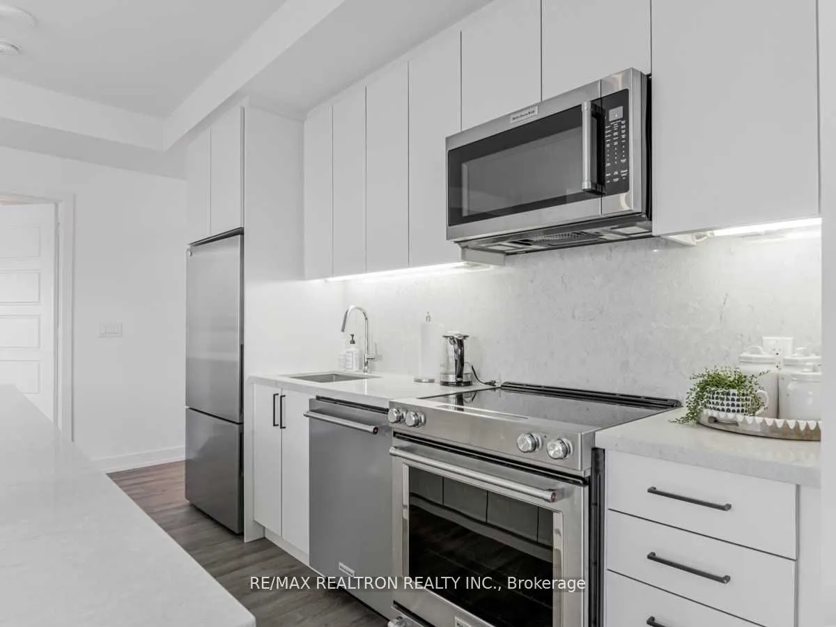 333 Sea Ray Avenue, #D326