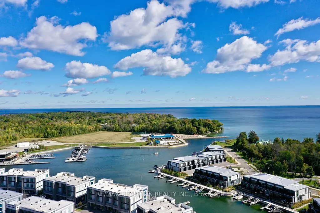 301 Sea Ray Avenue, #C404
