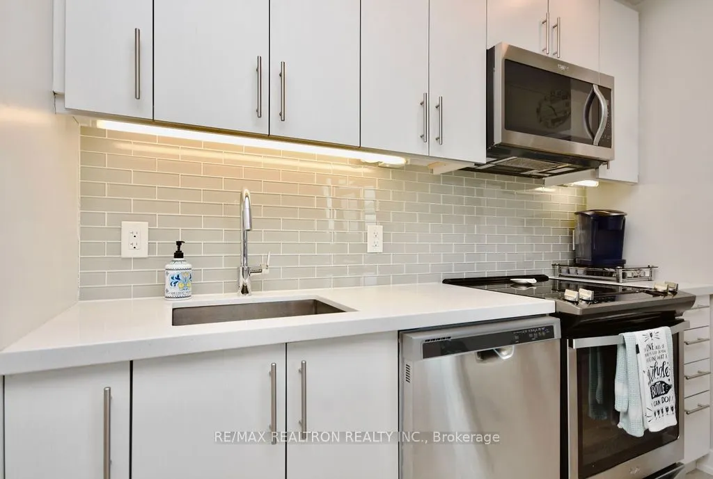301 Sea Ray Avenue, #C404