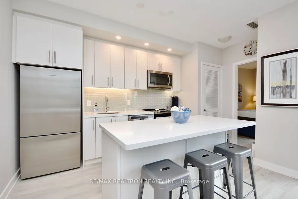 301 Sea Ray Avenue, #C404
