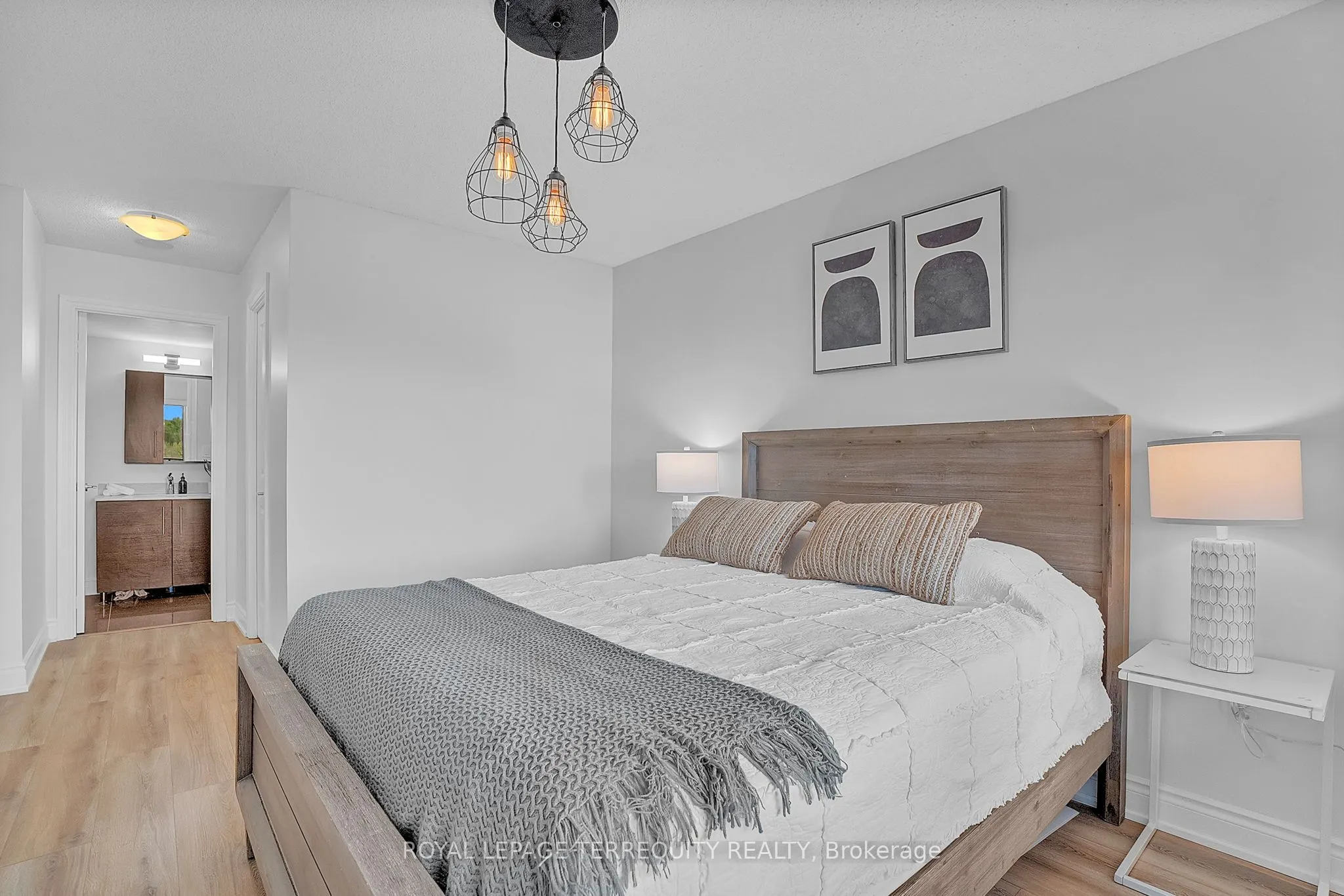 273 South Park Road, #210