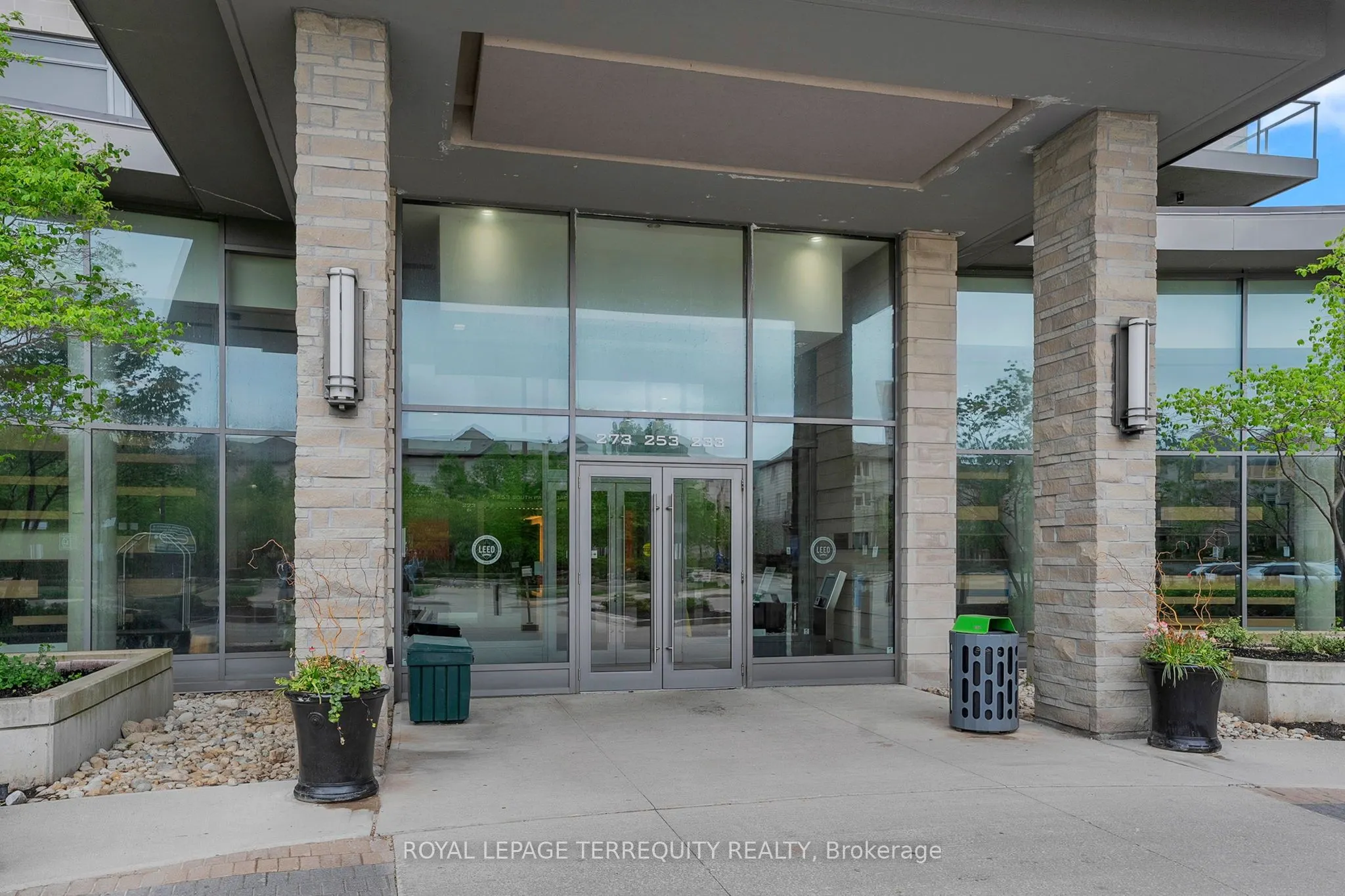 273 South Park Road, #210