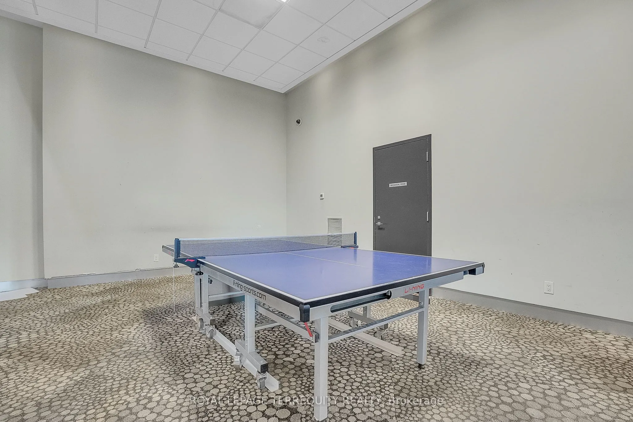 273 South Park Road, #210