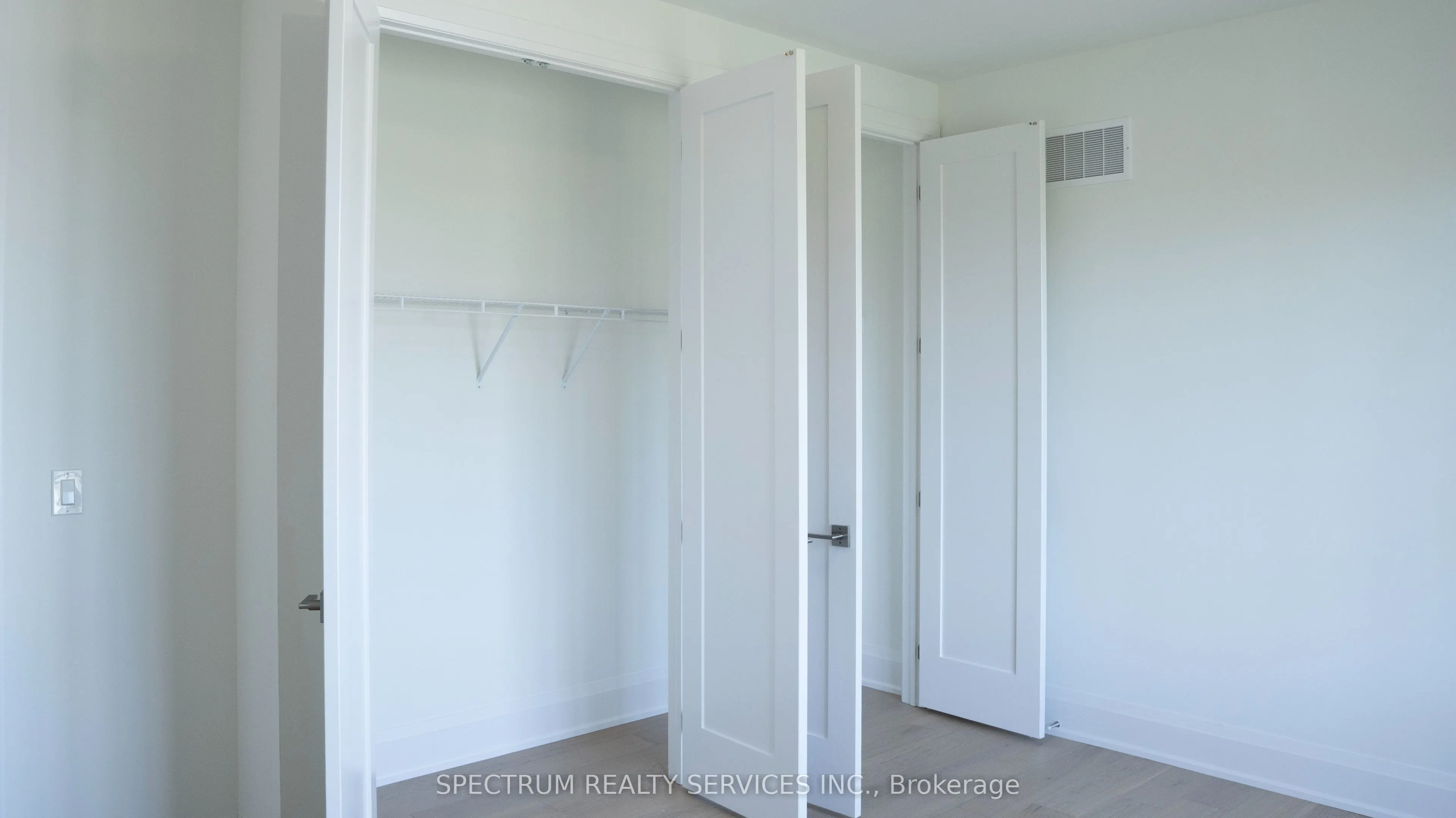 1010 Elgin Mills Road E, #6
