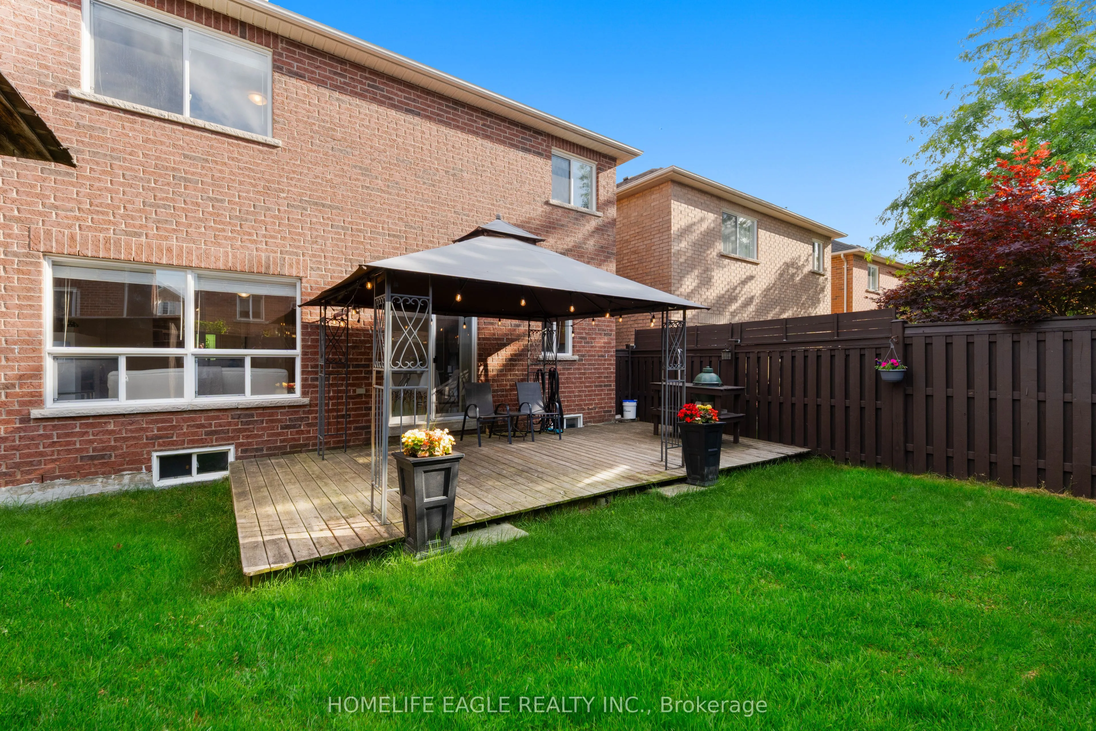 90 Barnwood Drive