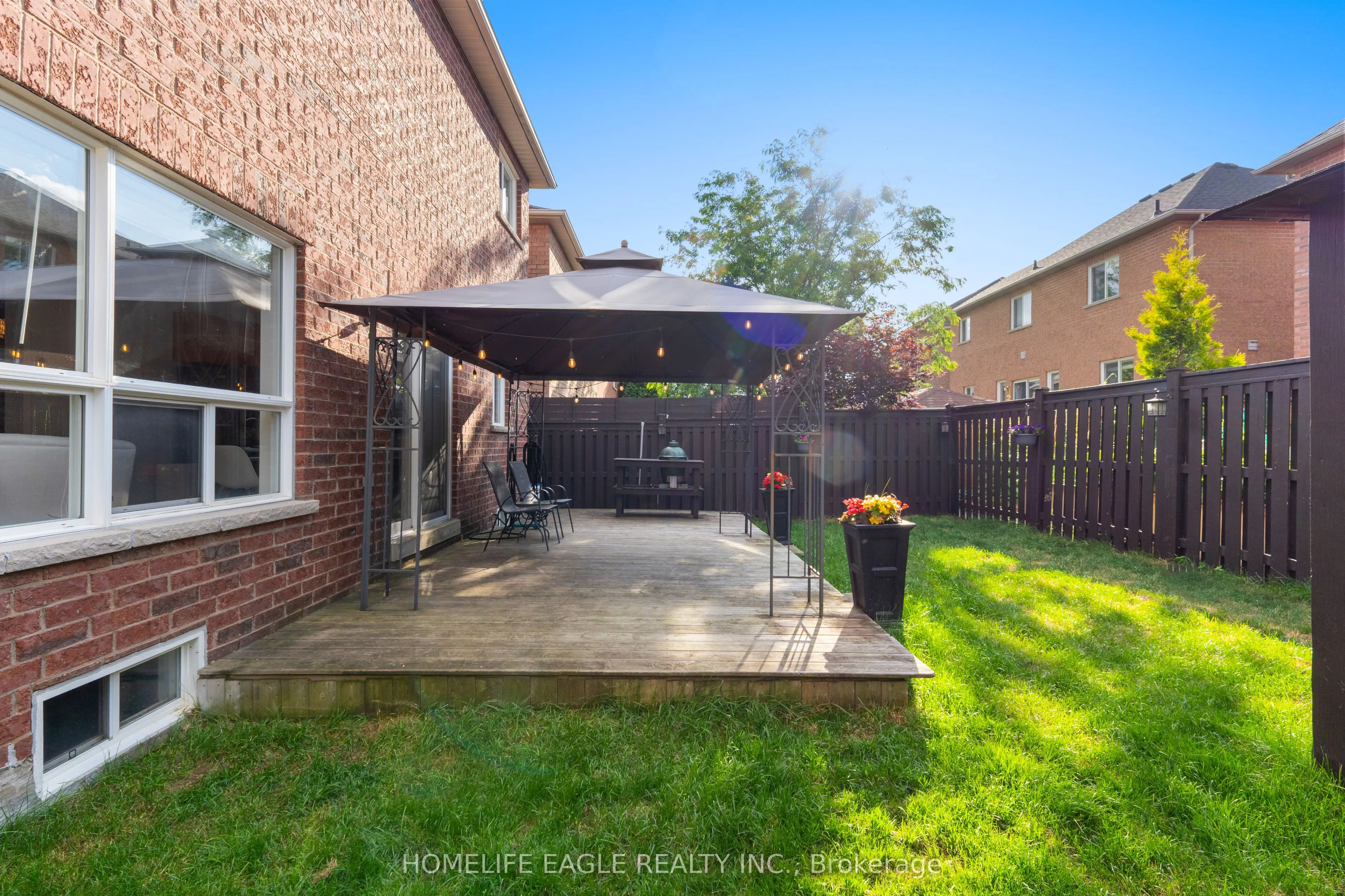90 Barnwood Drive
